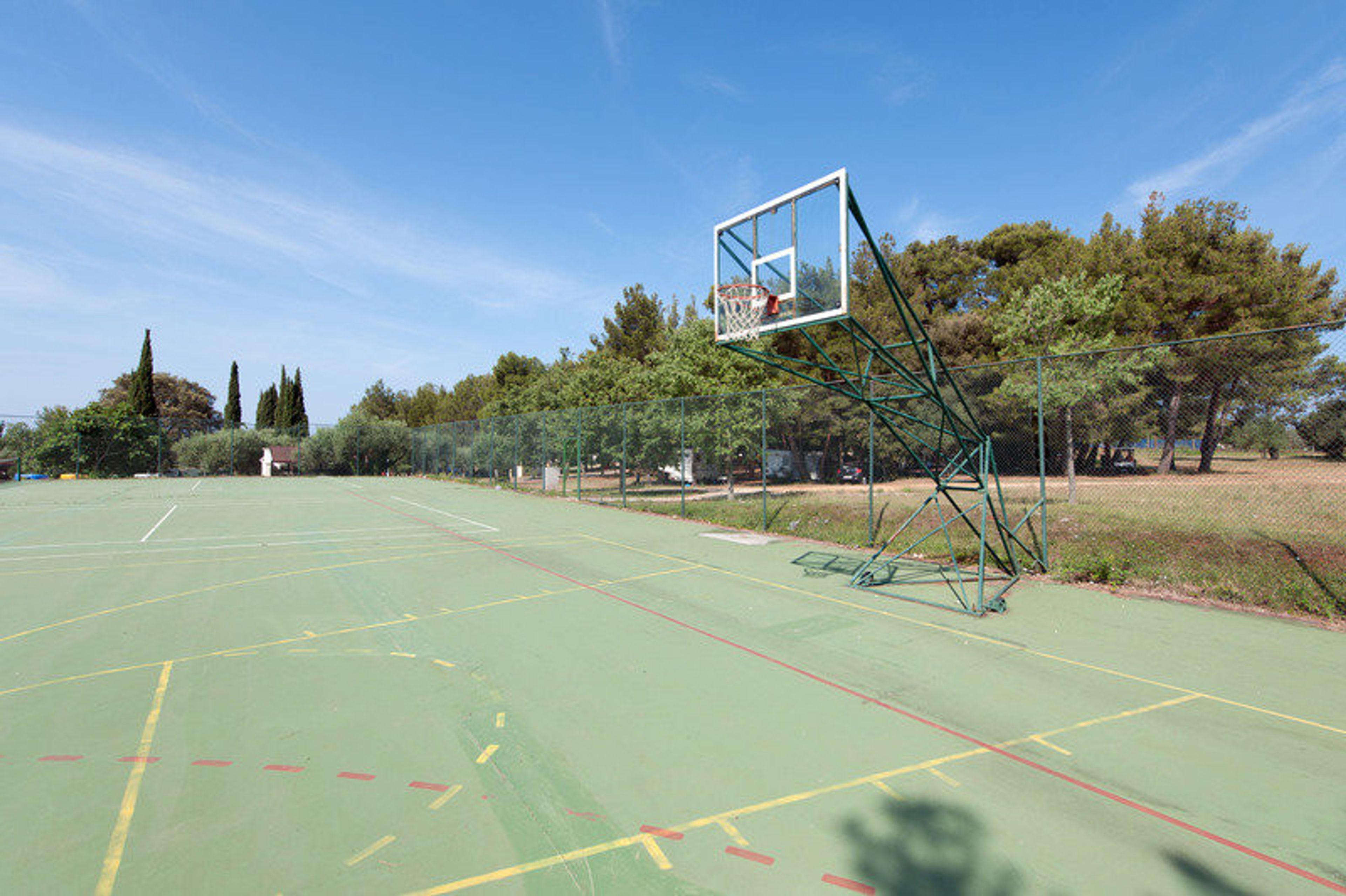 Maistra Select Amarin Resort