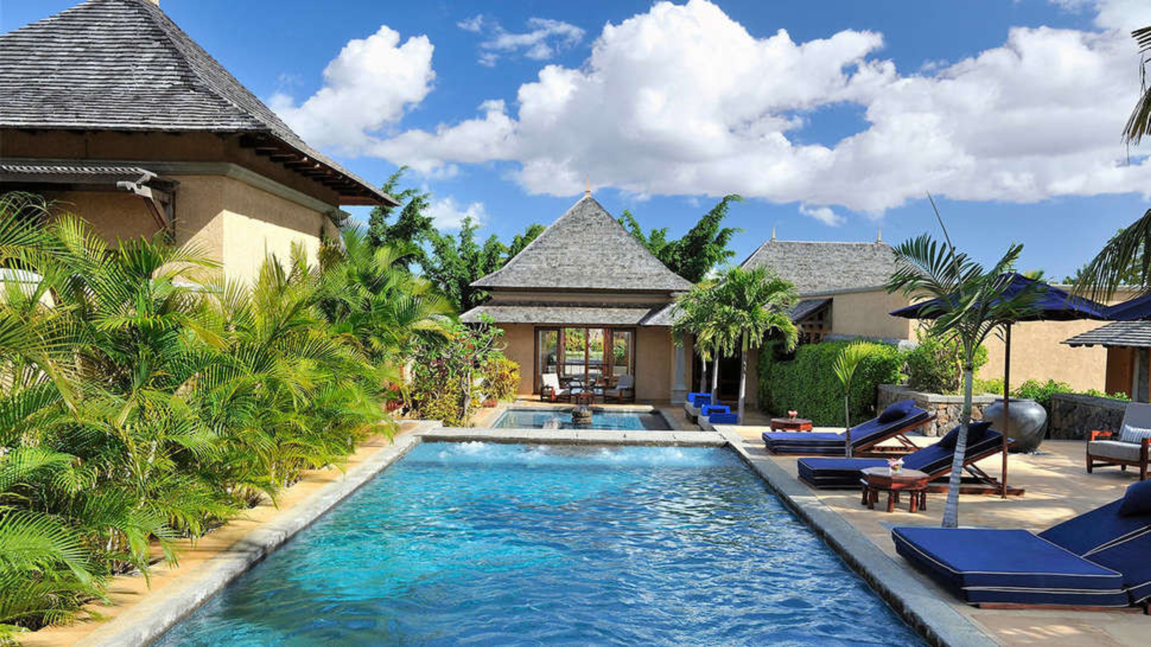 Maradiva Villas Resort & Spa