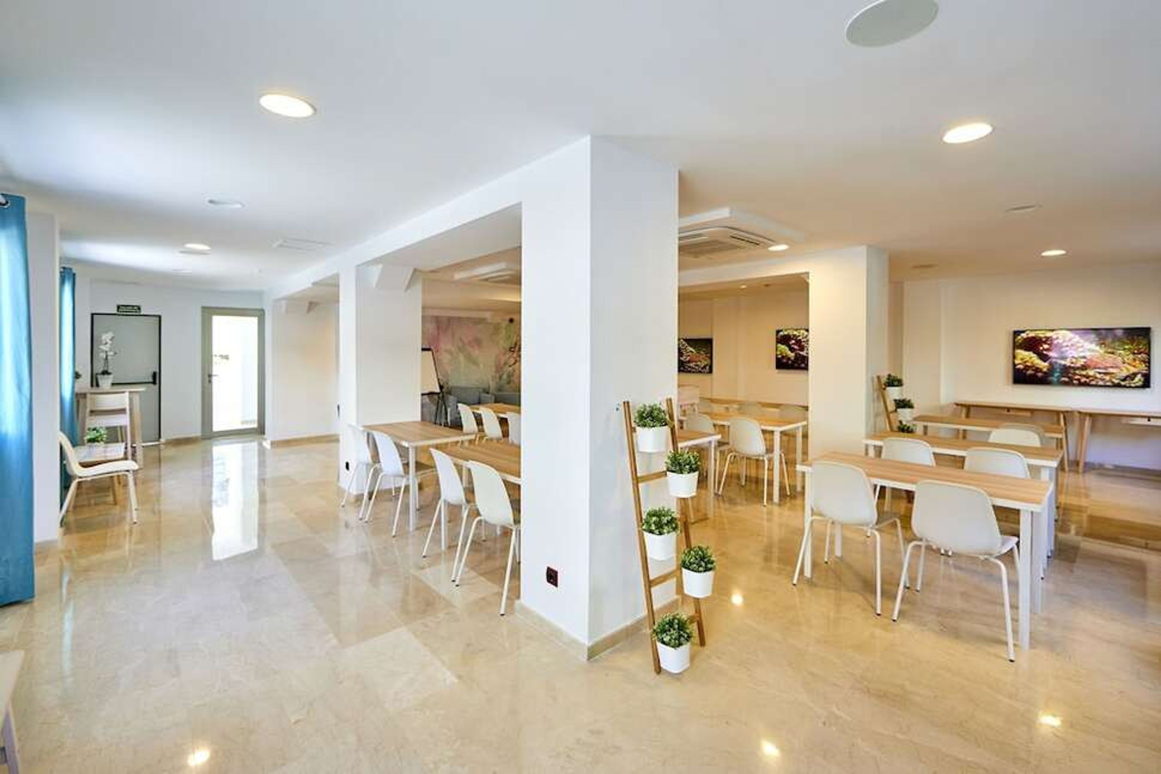 Mediterranean Bay foto 4