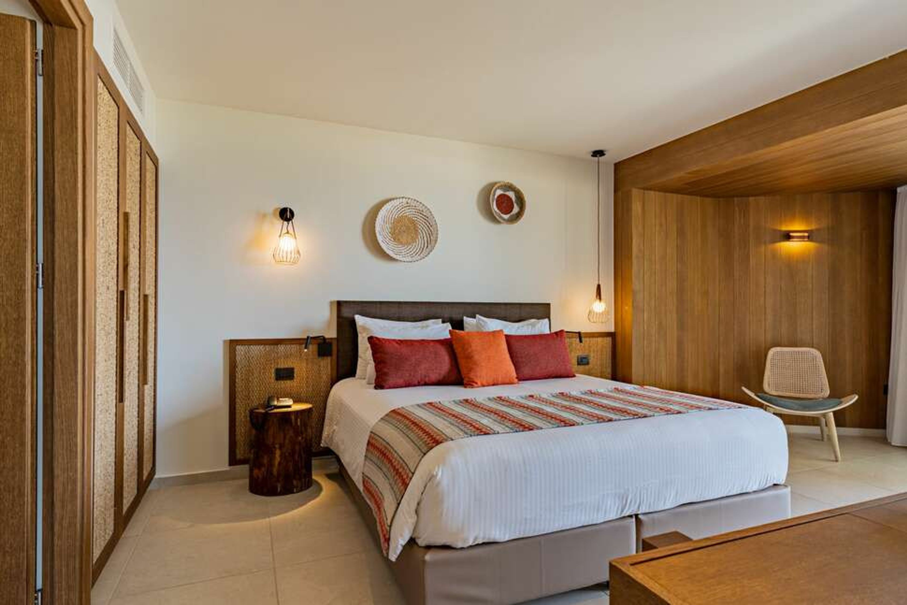 Minos Ambassador foto 4