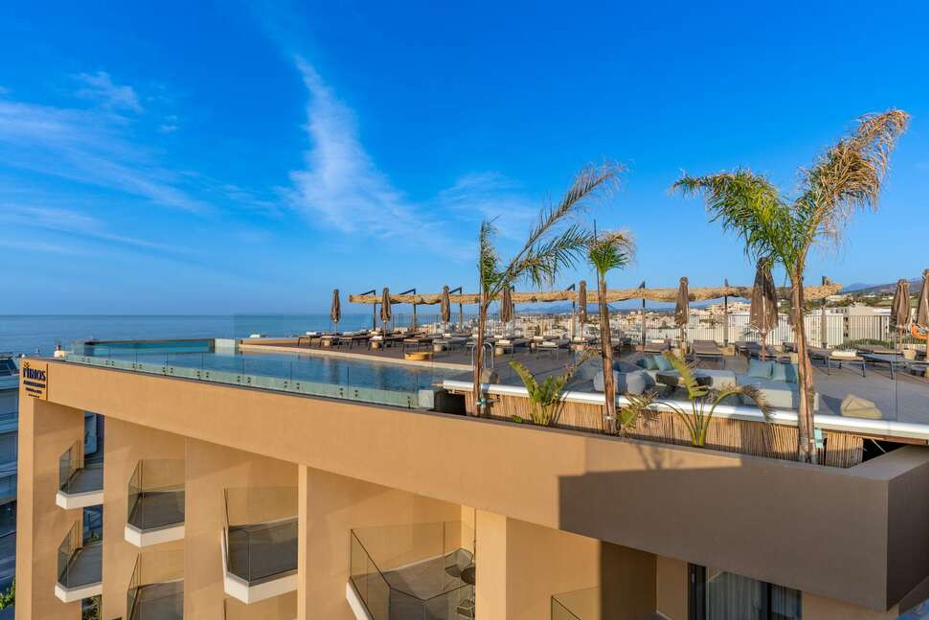 Minos Ambassador foto 1