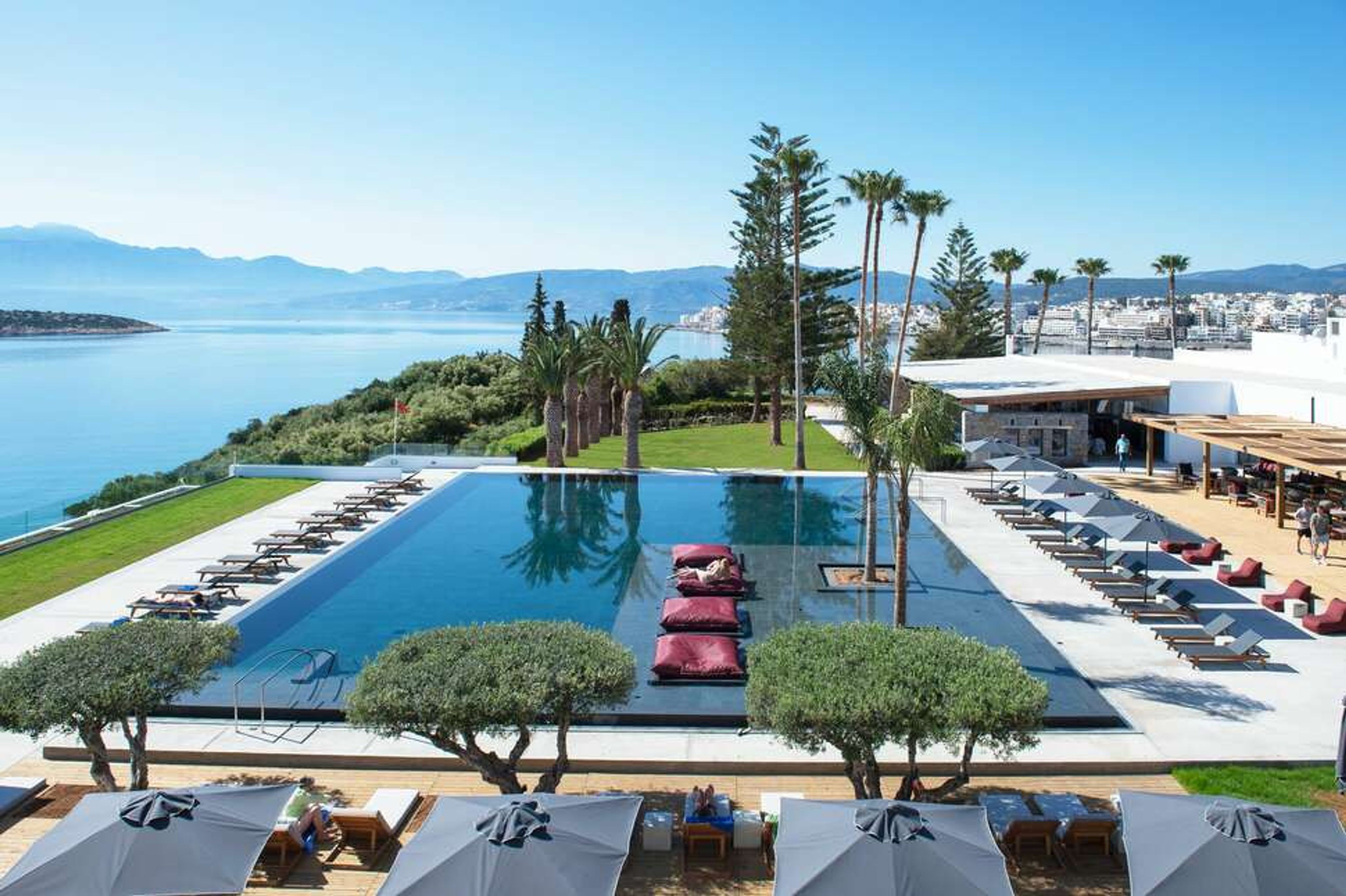 Minos Palace Hotel and Suites