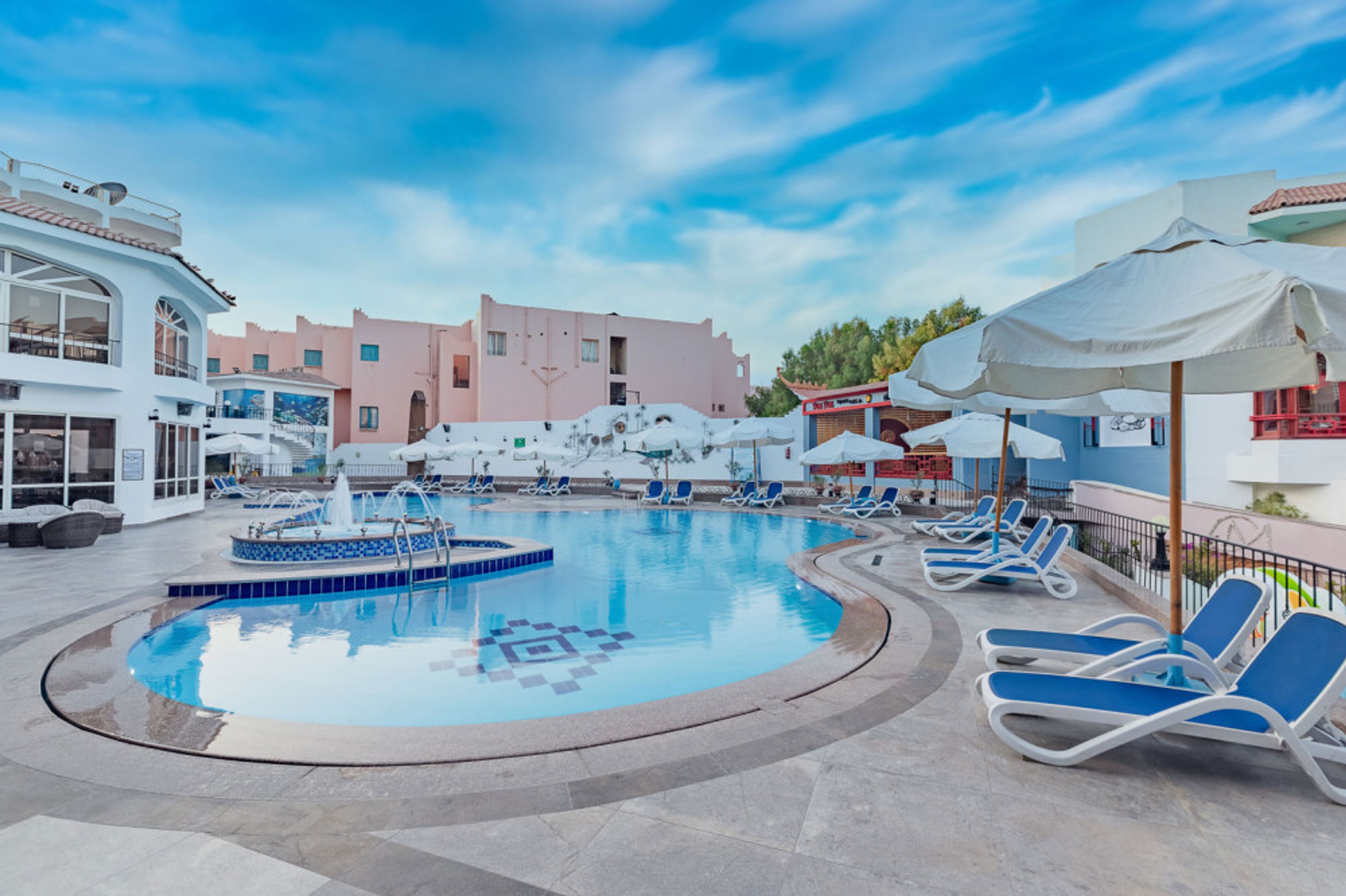 Minamark Beach Resort