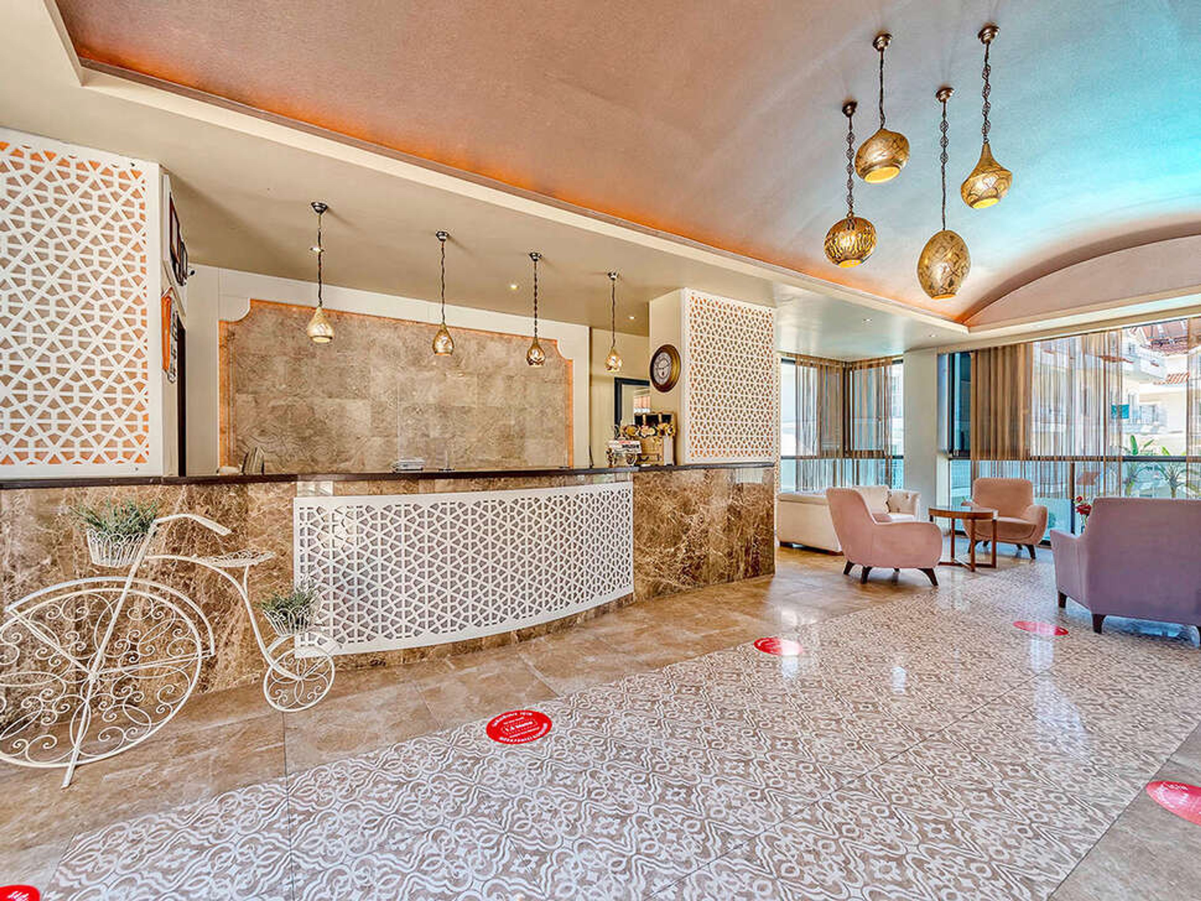 Montebello Deluxe foto 1