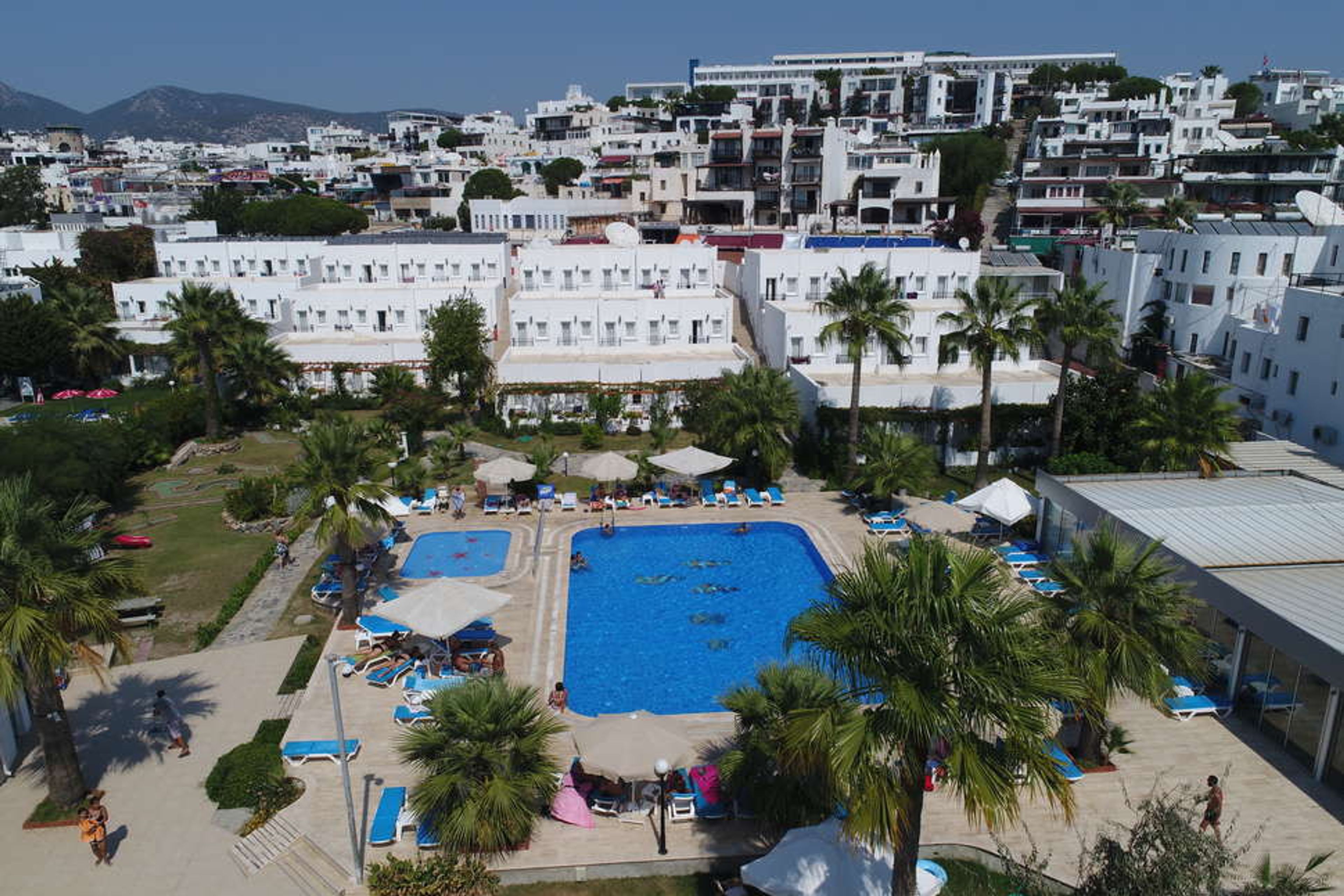 Nagi Beach Hotel foto 1