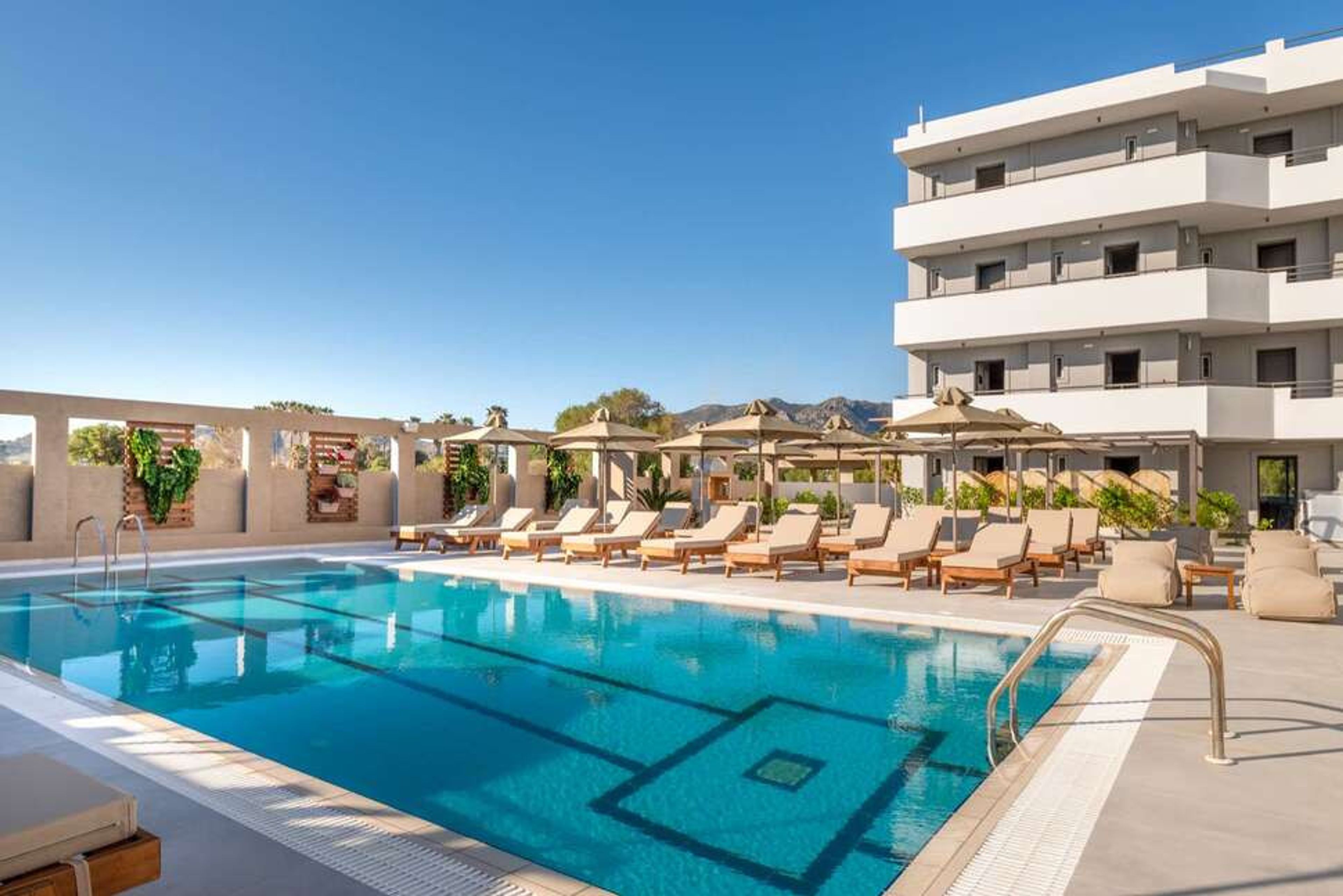Nicolas Grand Suites