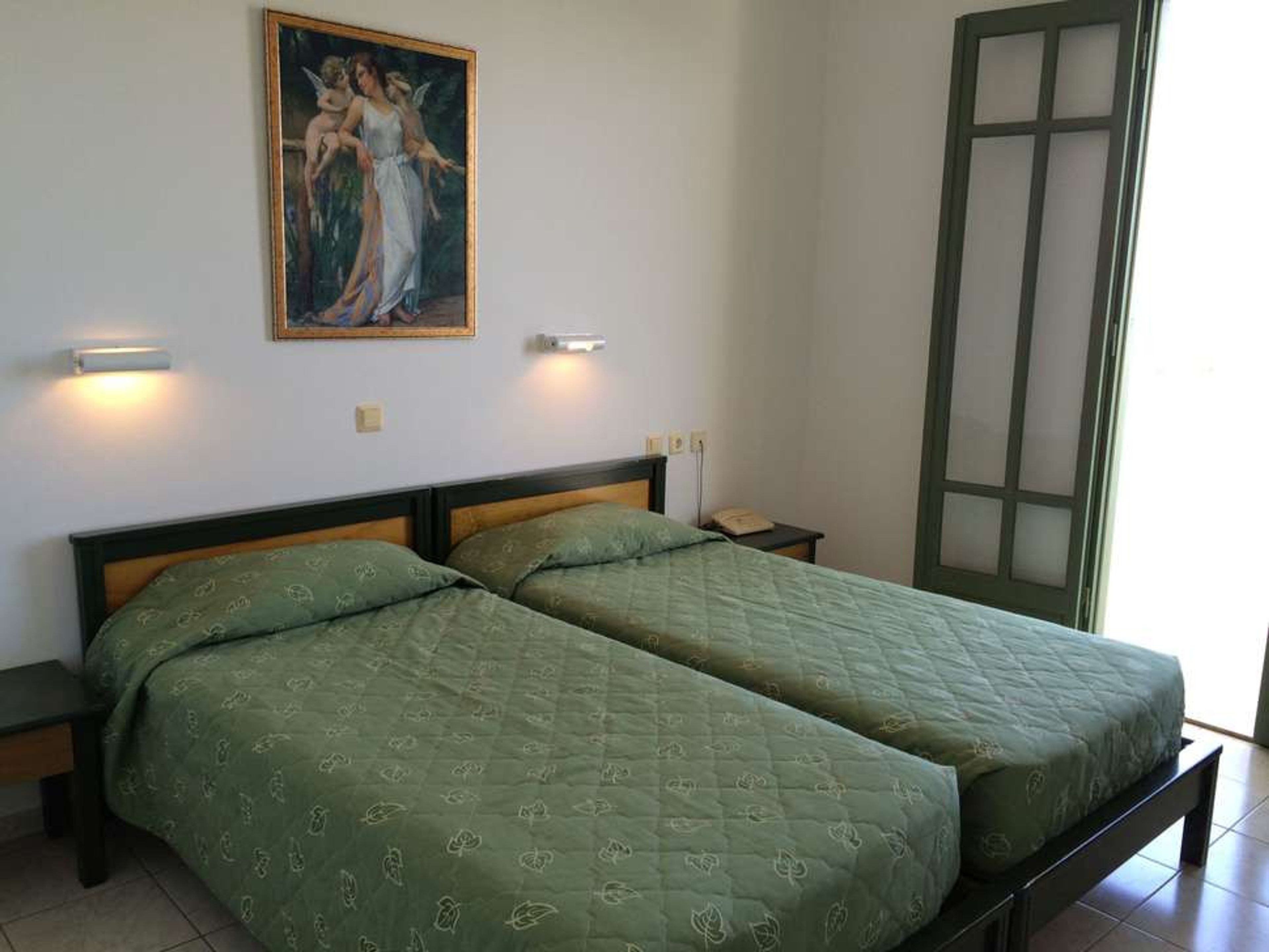 Nikolas Villas foto 2