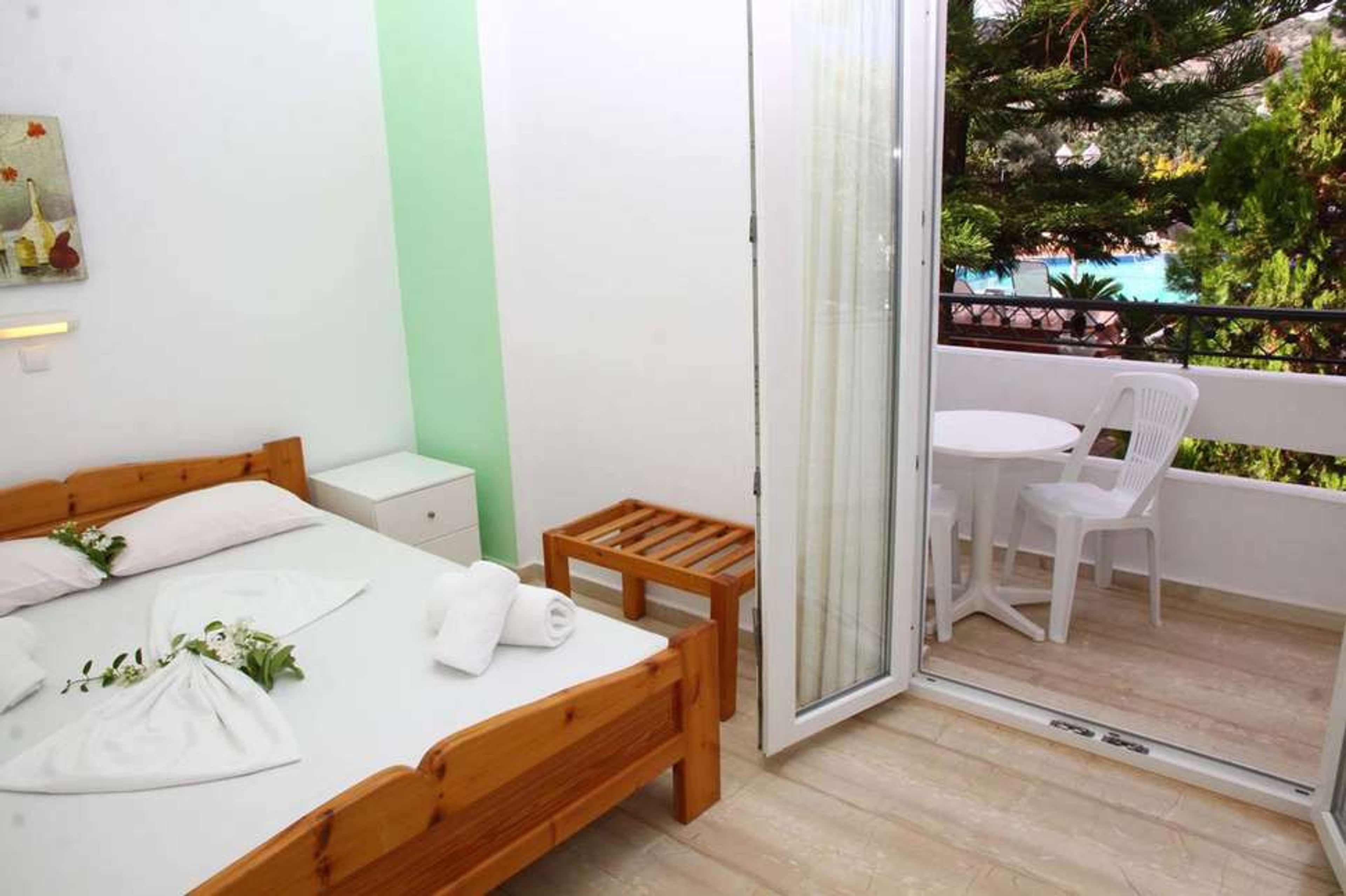 Nikos Appartementen foto 2