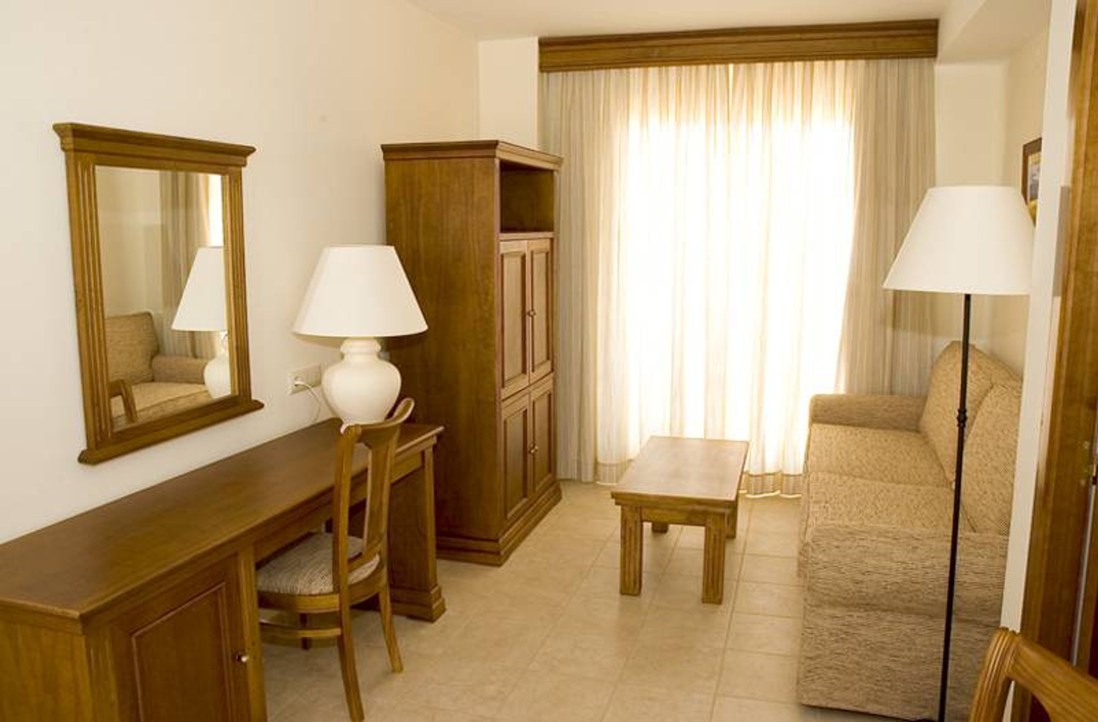 Ohtels Cabogata foto 2