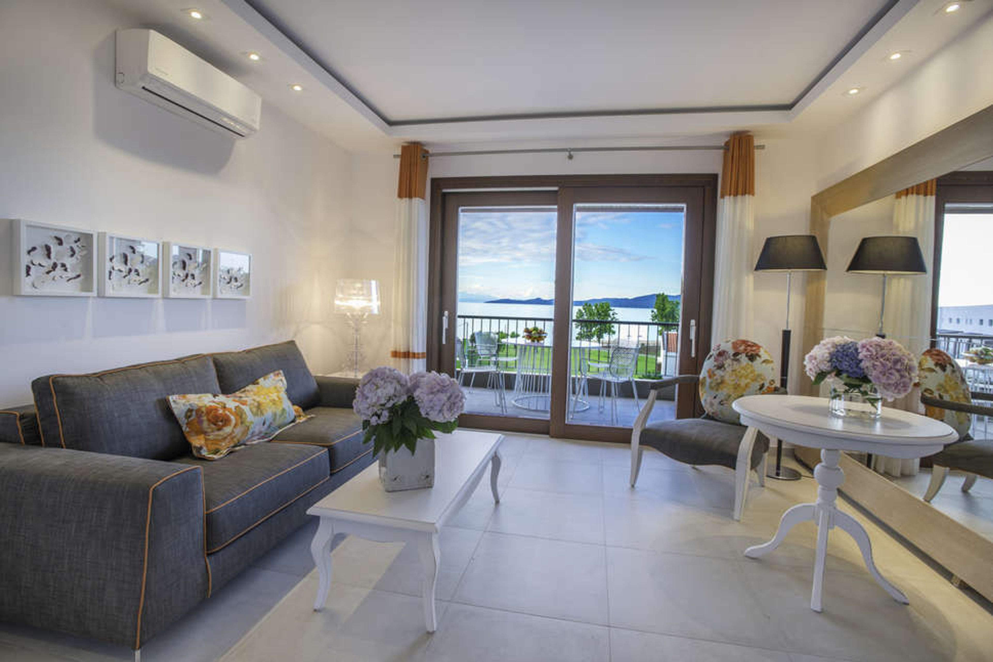 Avaton Luxury Villas Resort foto 4