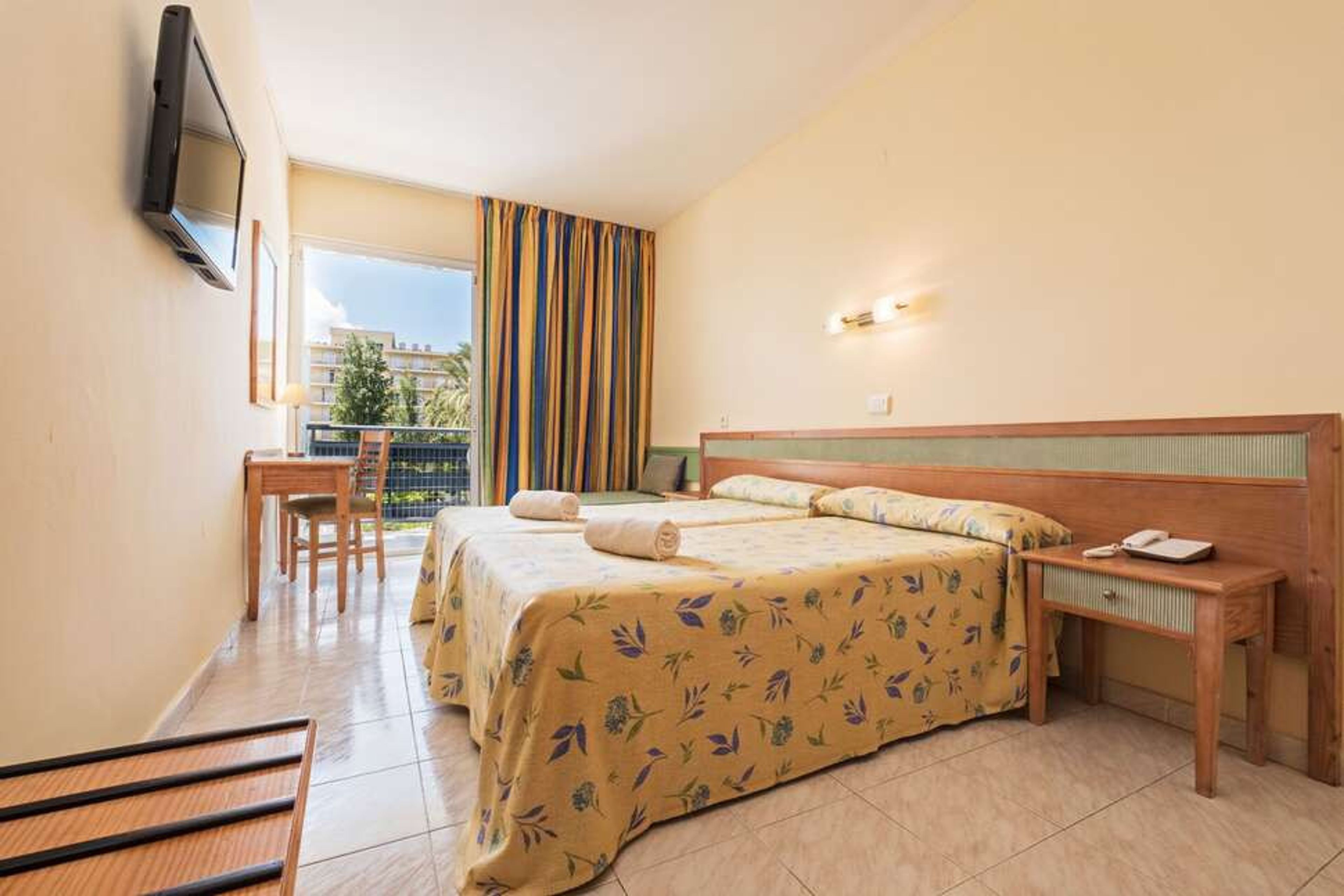 azuLine Pacific foto 3