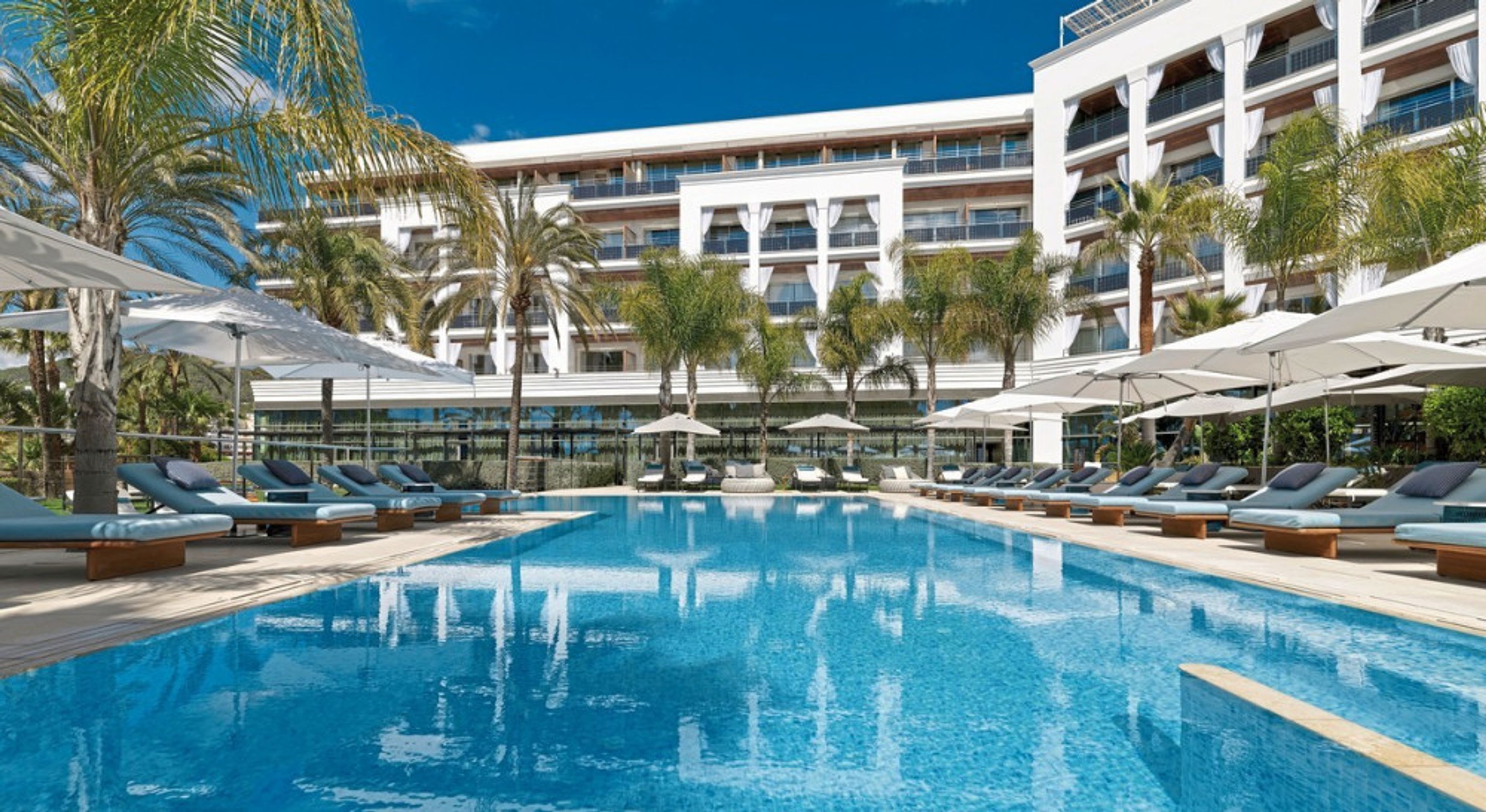 Aguas de Ibiza Grand Luxe Hotel