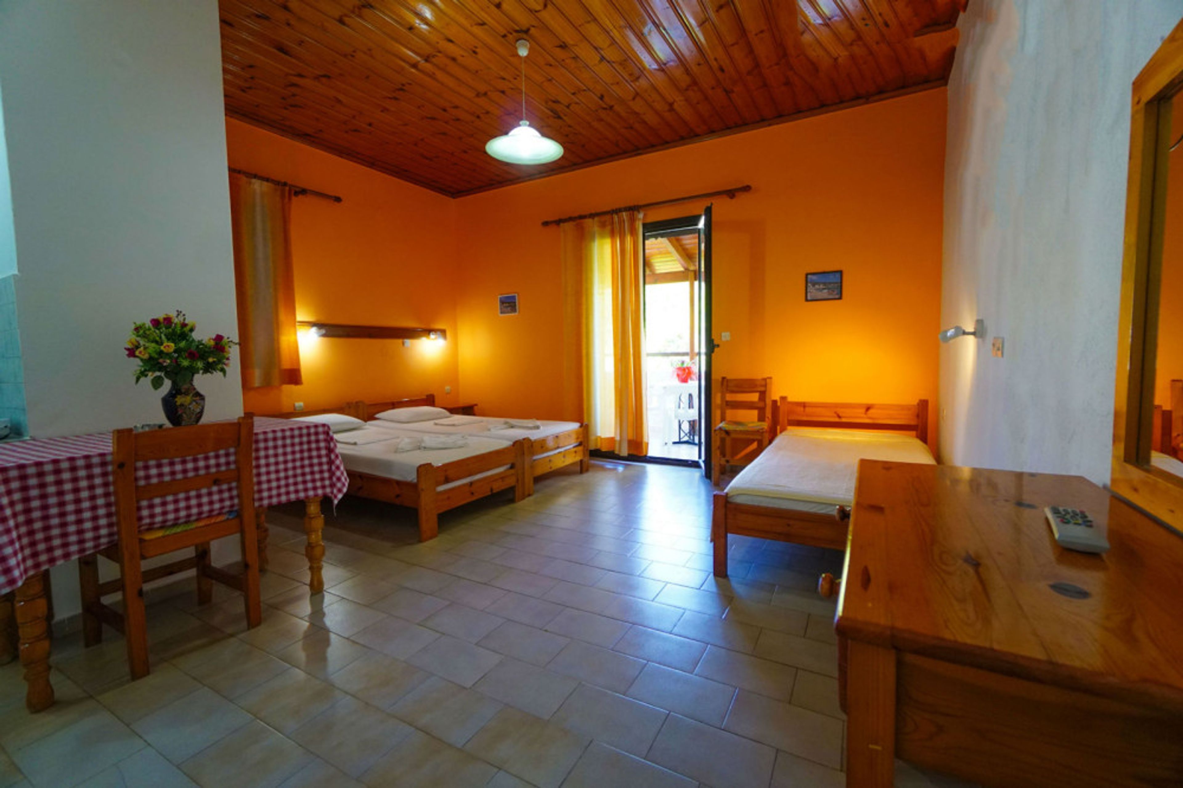 Albatros Studios foto 1