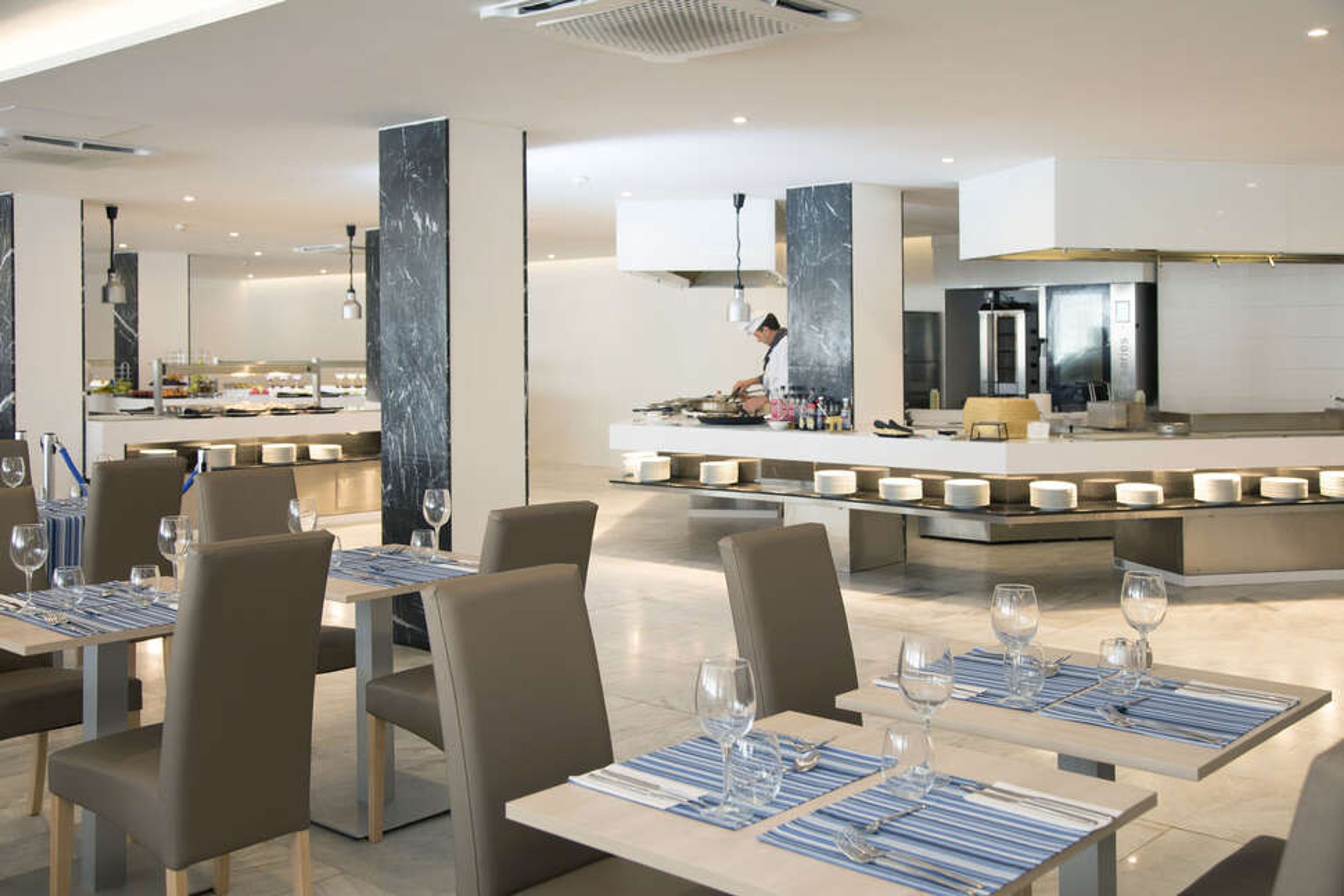 Alua Leo by AMR Collection foto 3