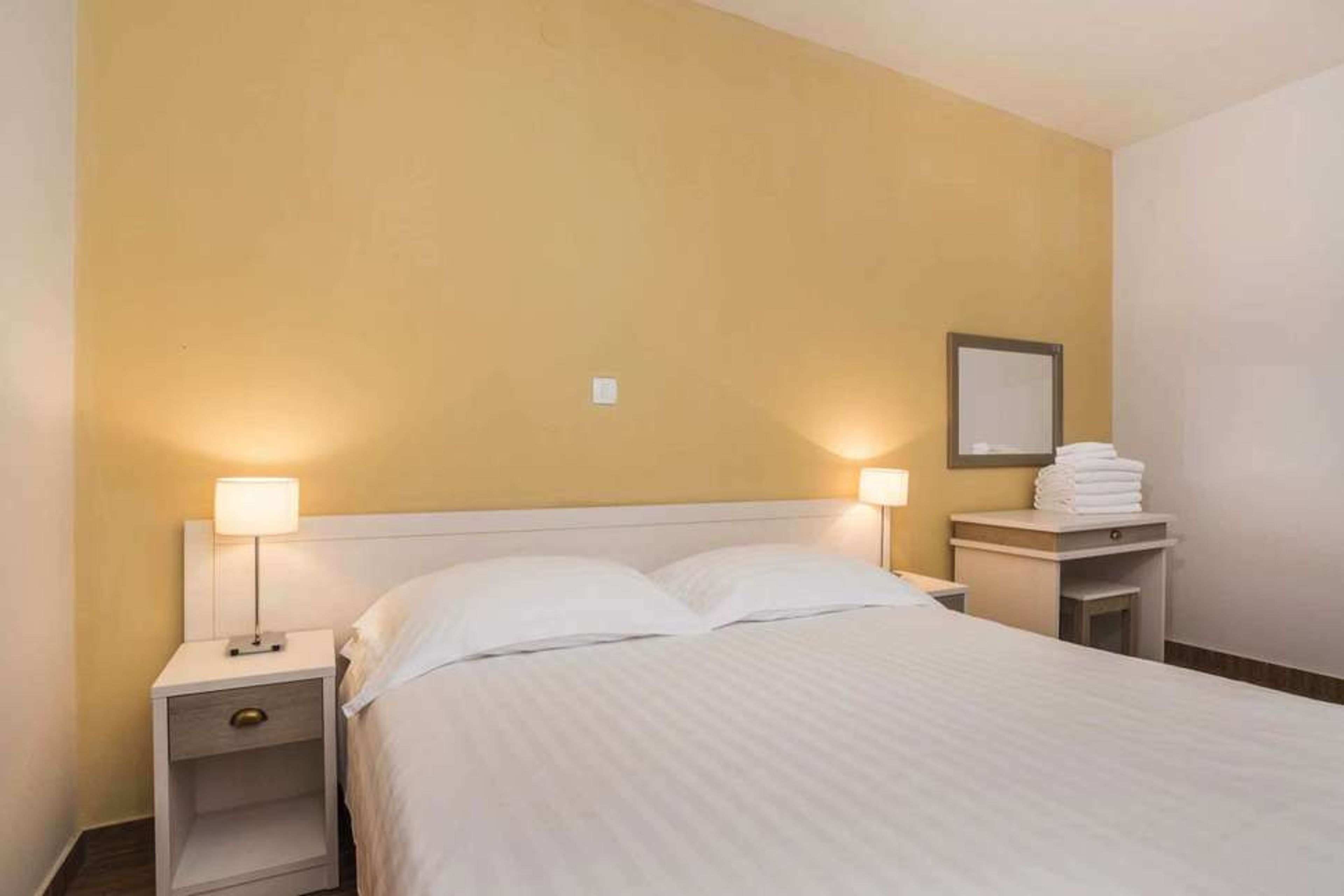 Amfora Plava Laguna foto 3