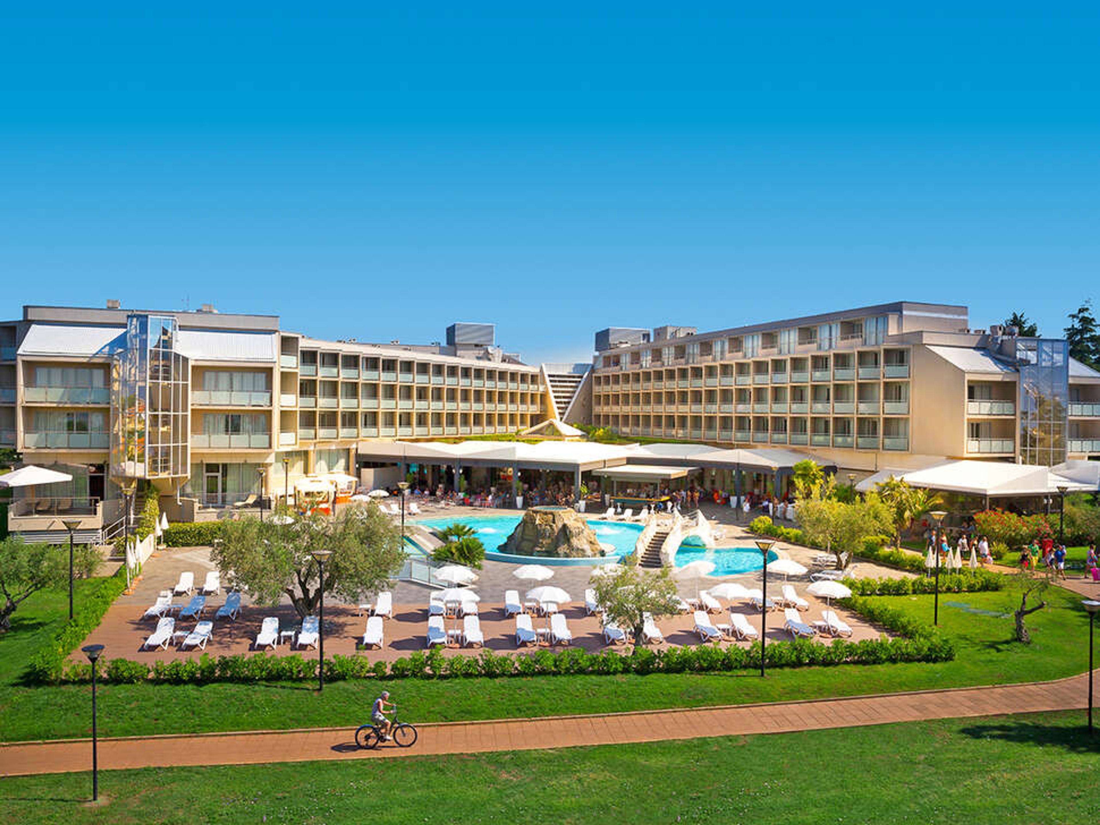 Aminess Vival Maestral Hotel