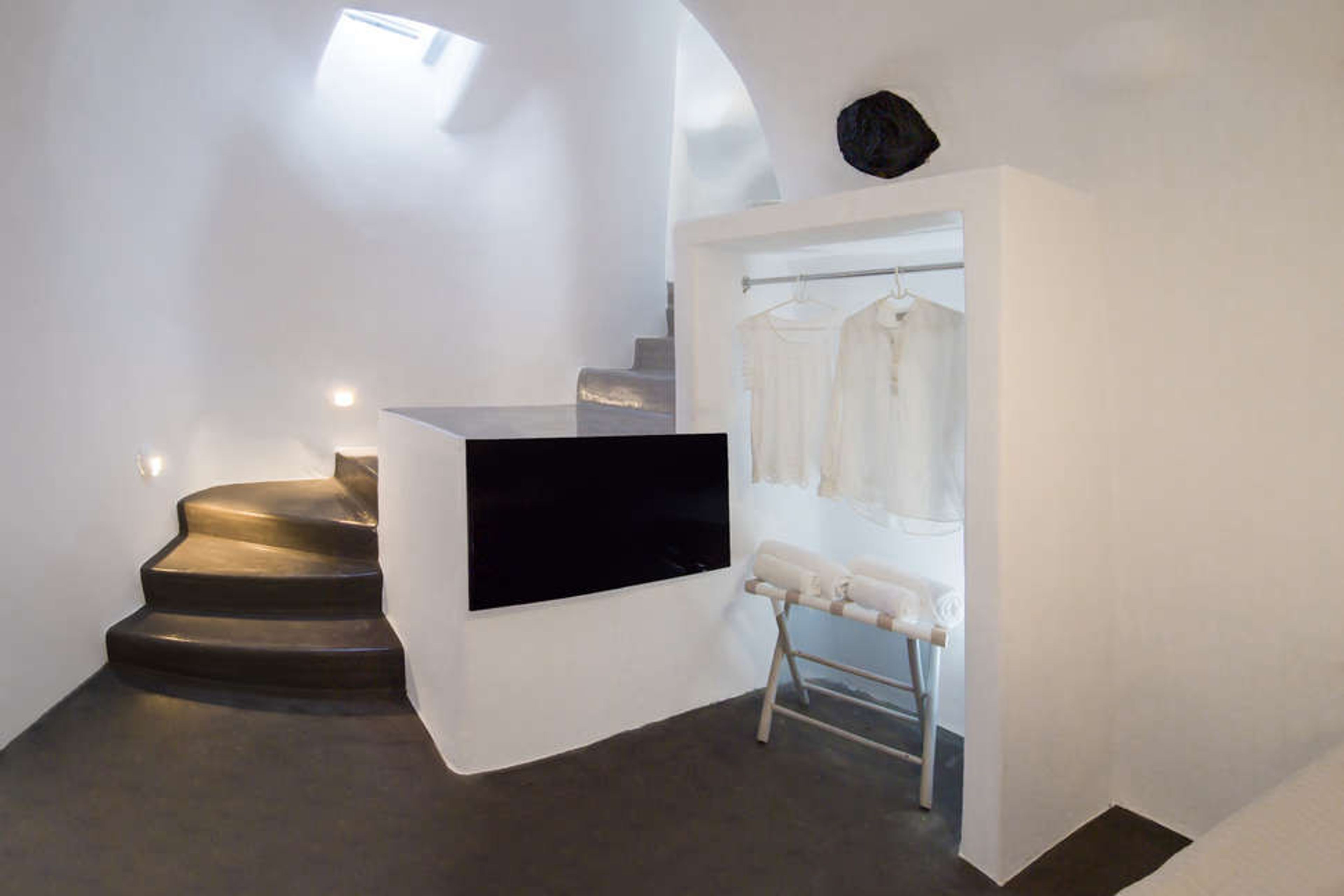 Aqua Serenity Santorini Luxury Suites foto 3