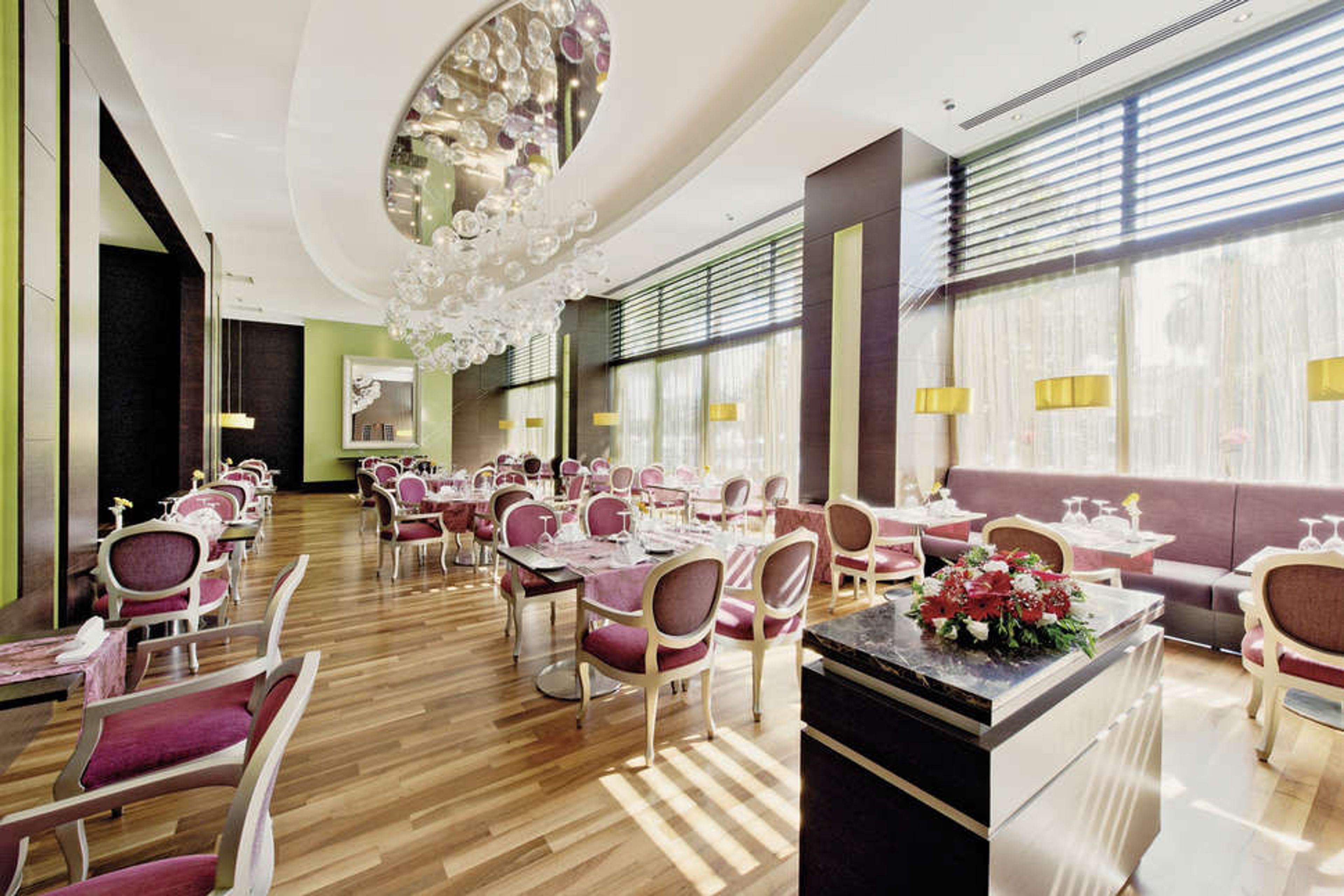 Arum Barut Collection foto 4