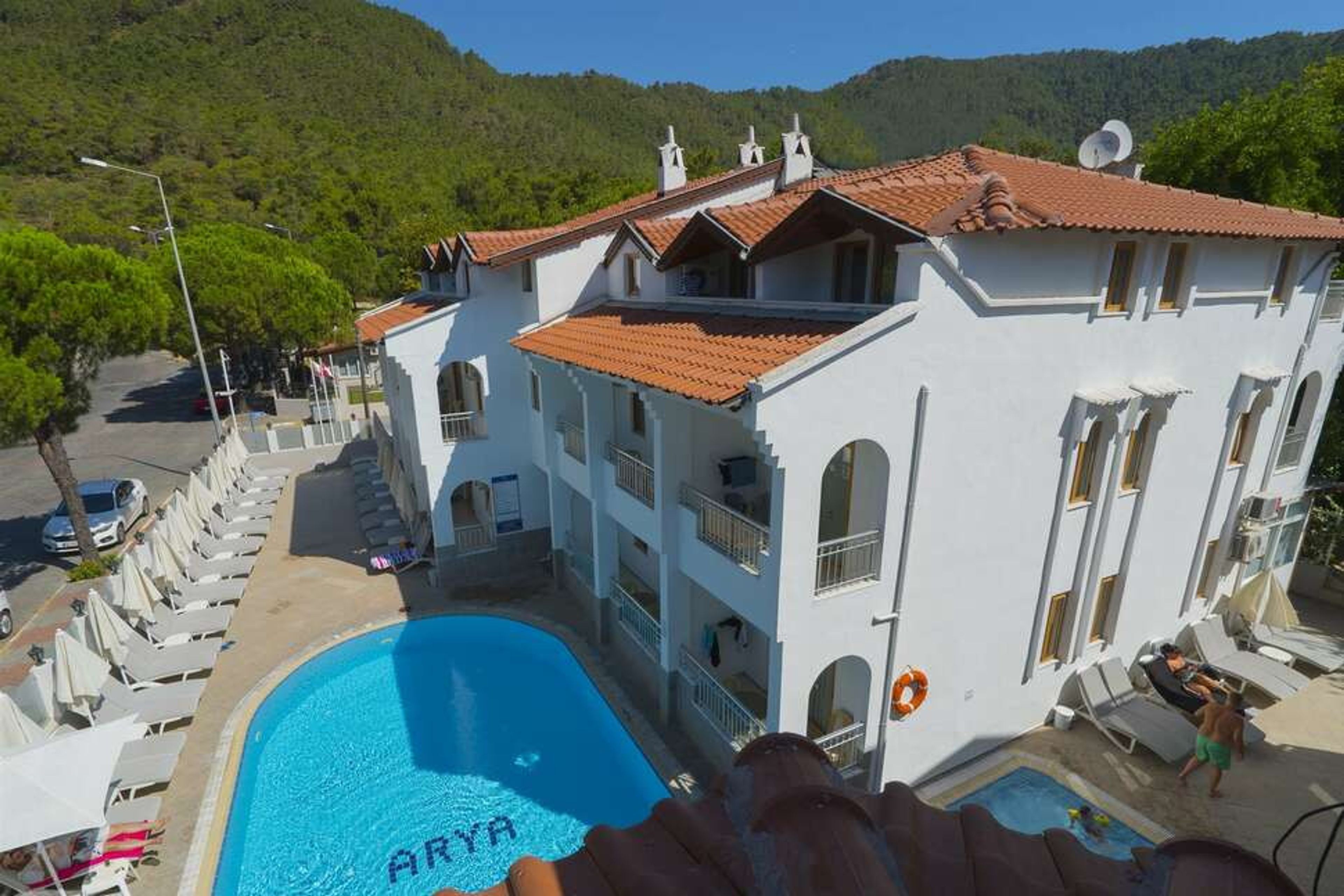 Arya Boutique Hotel