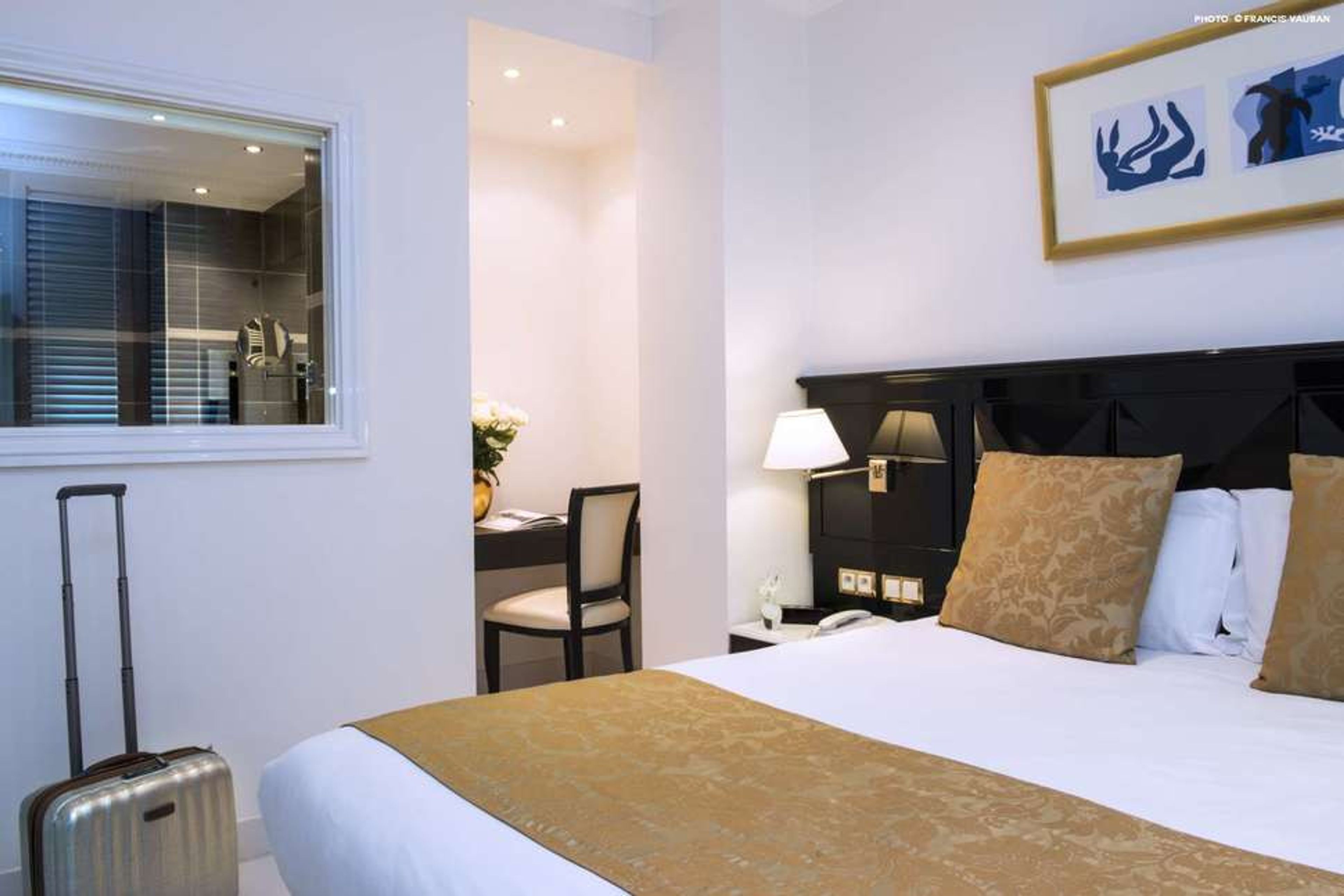 Aston La Scala foto 2