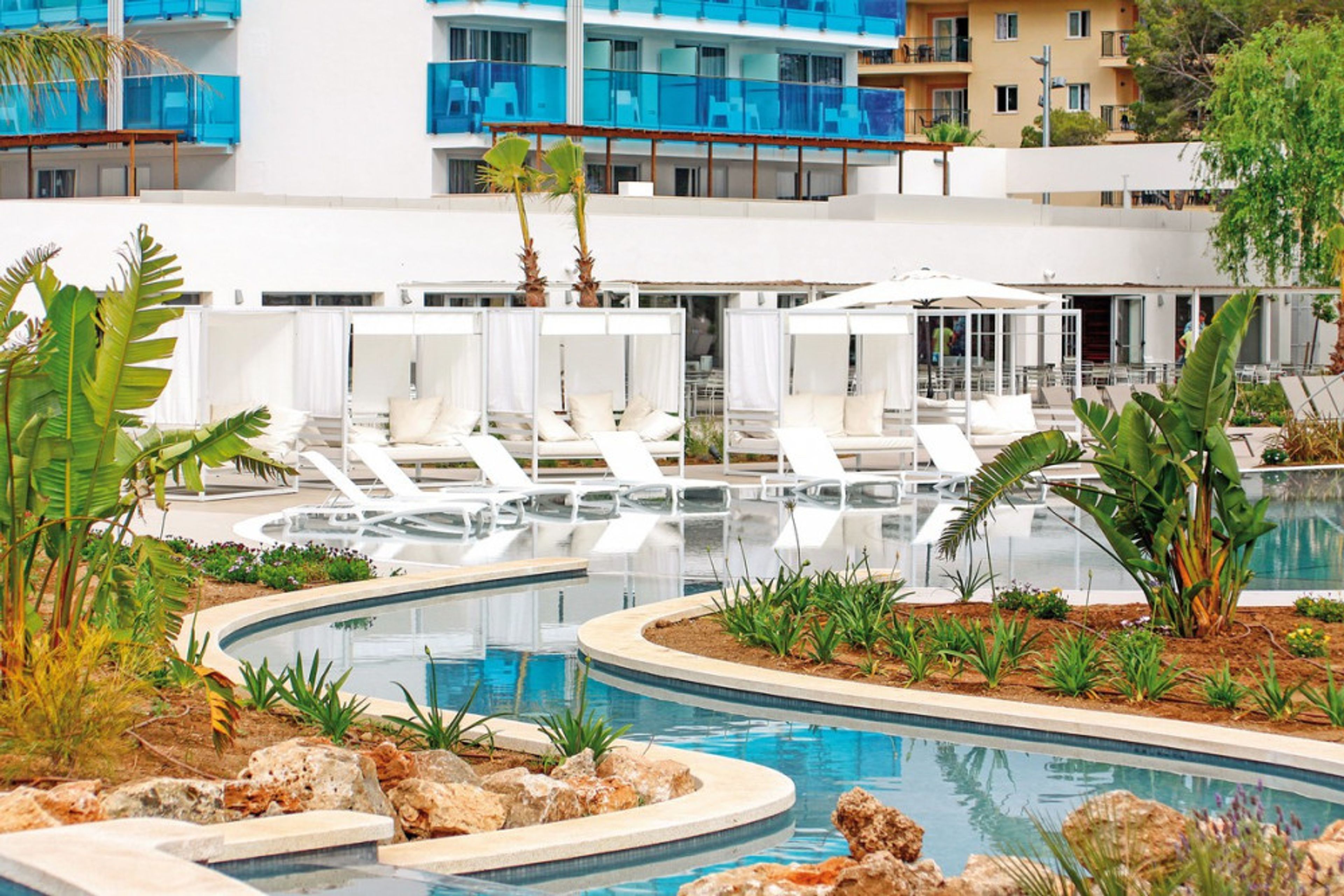 BG Tonga Tower Design en Suites foto 3