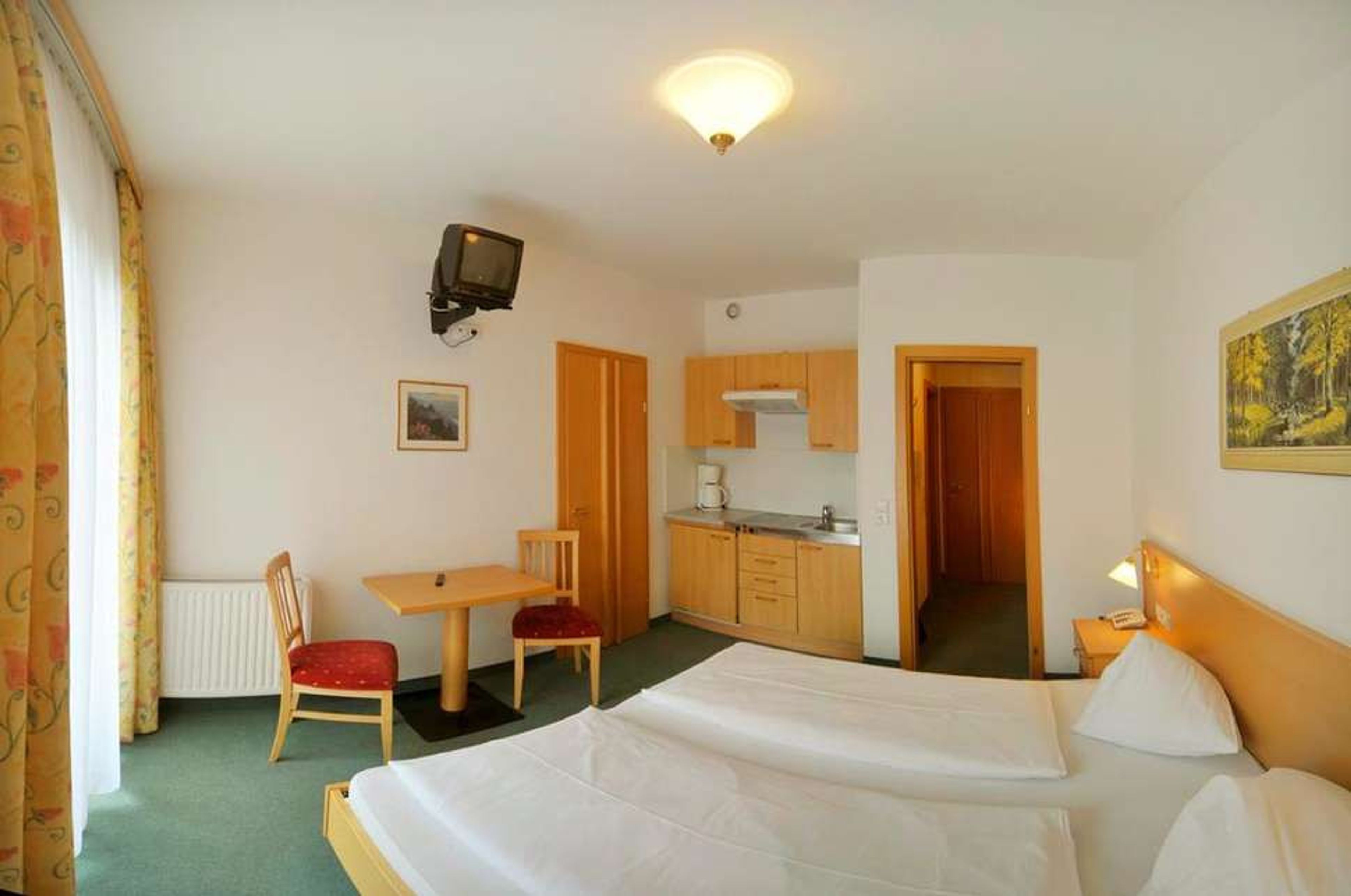 Bischofsmutze foto 2