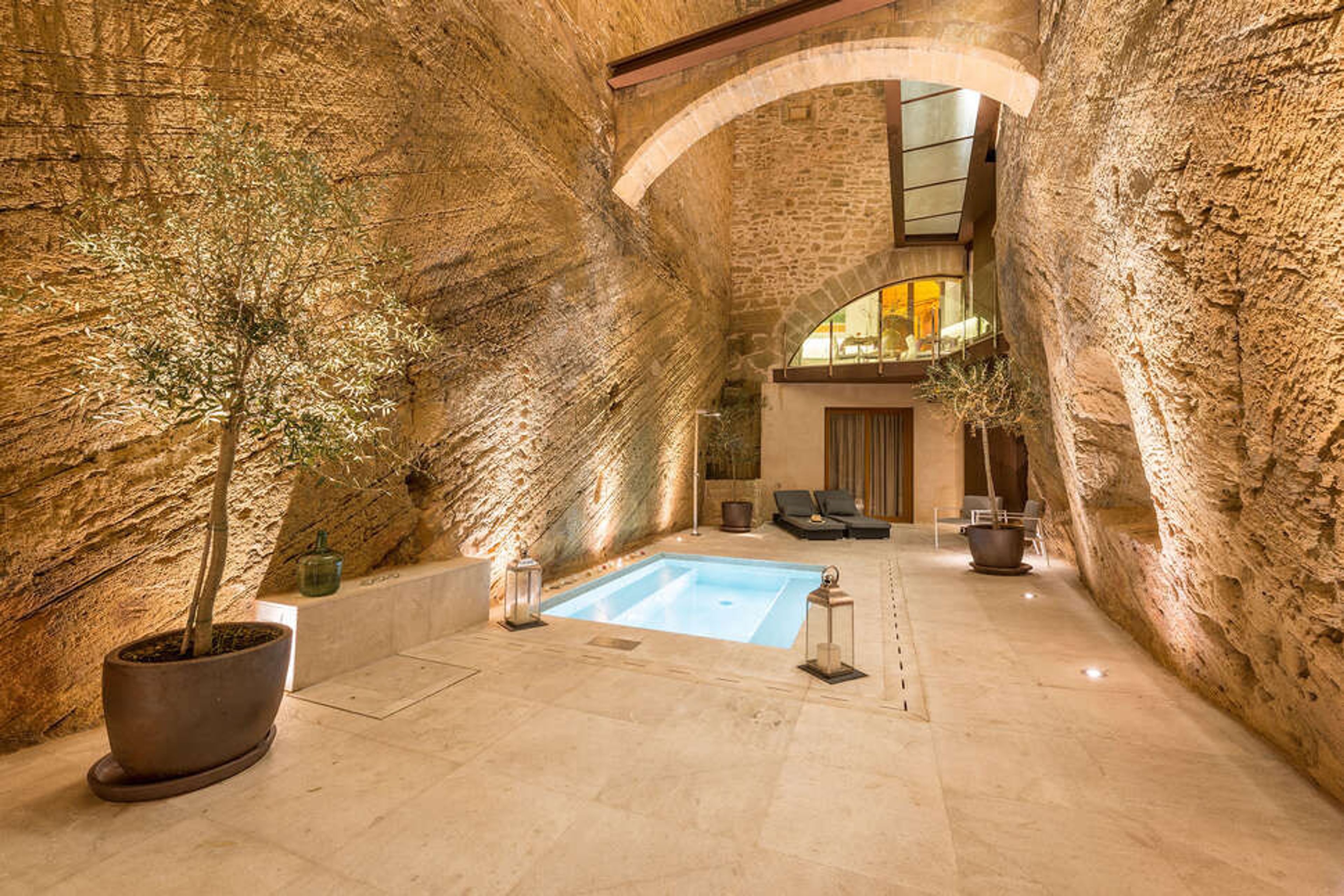 Bordoy Mostatxins foto 1