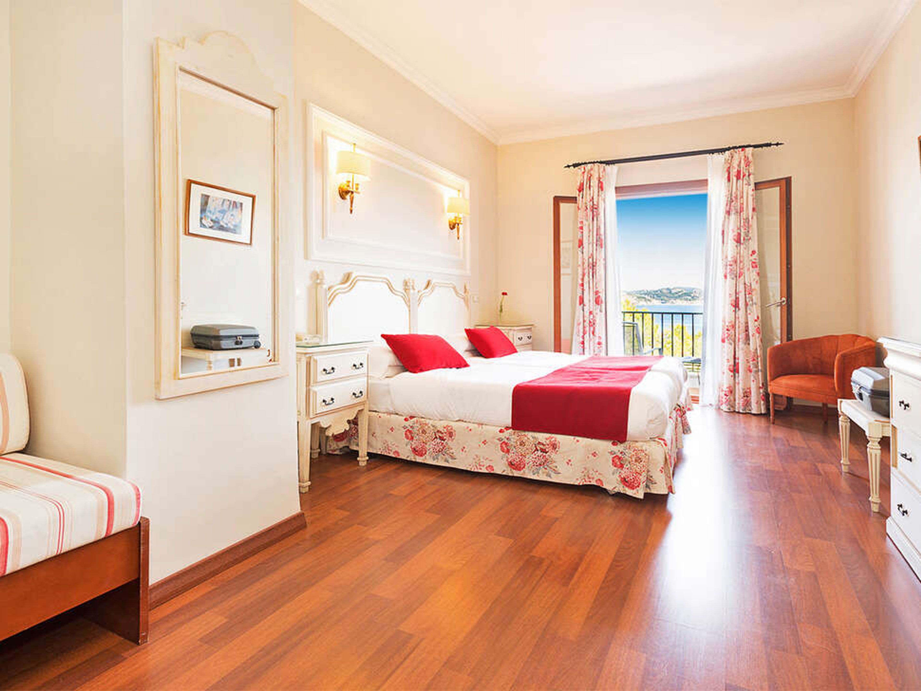 Cala Fornells foto 4