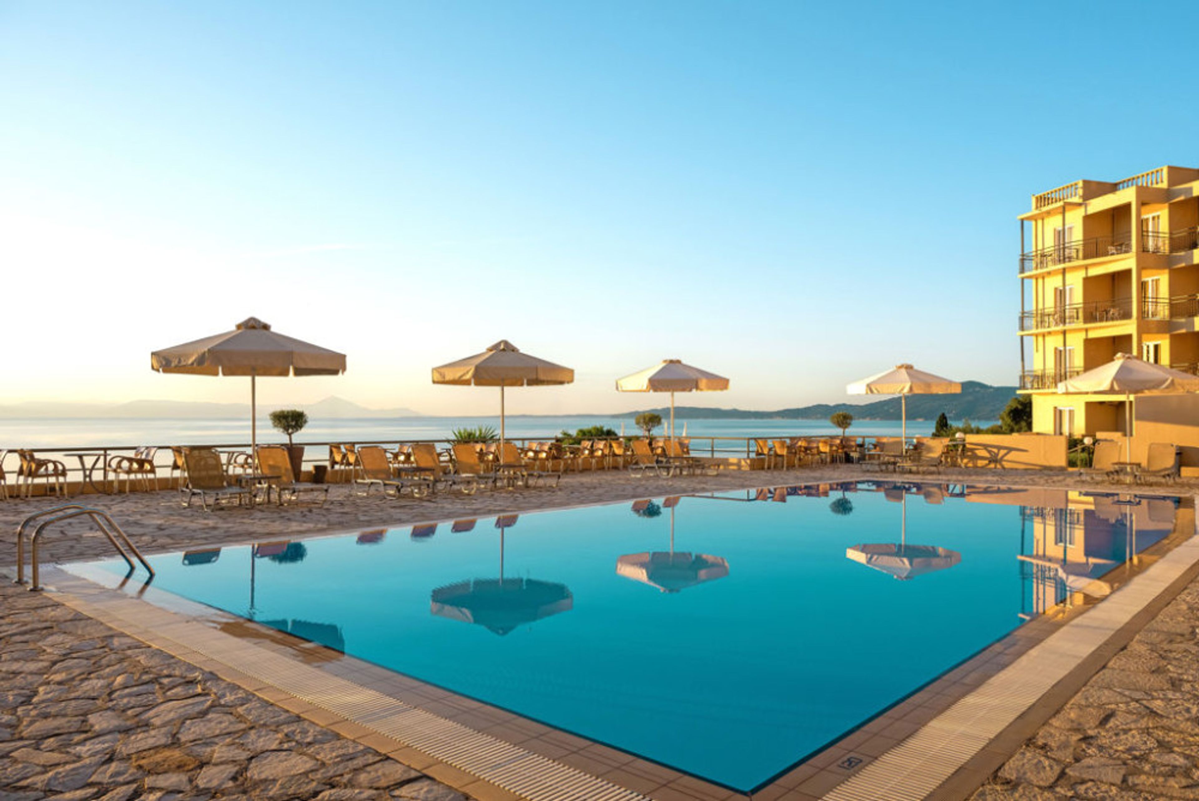 Canvas by Mitsis Belvedere foto 1