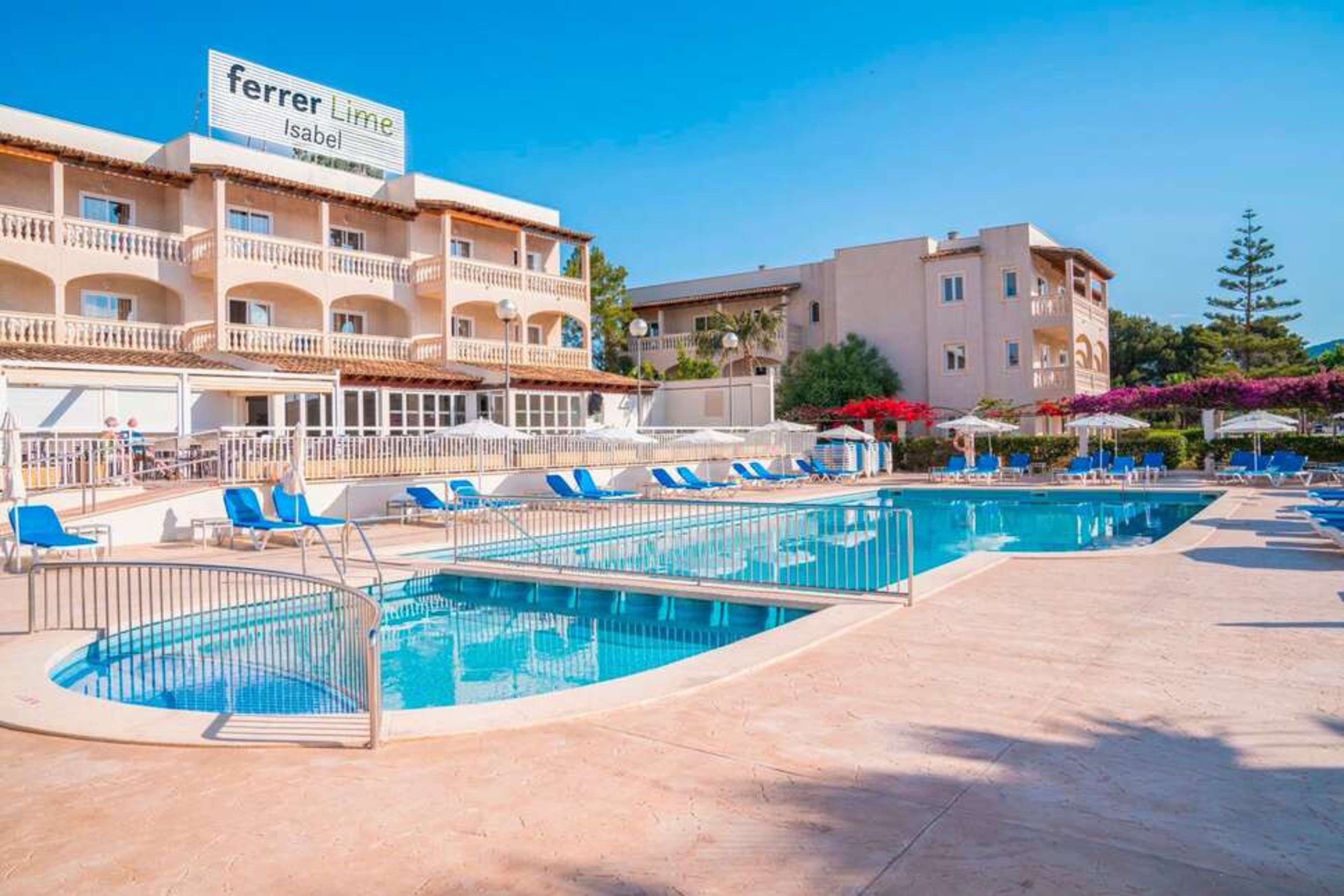 Caprice Isabel Aparthotel