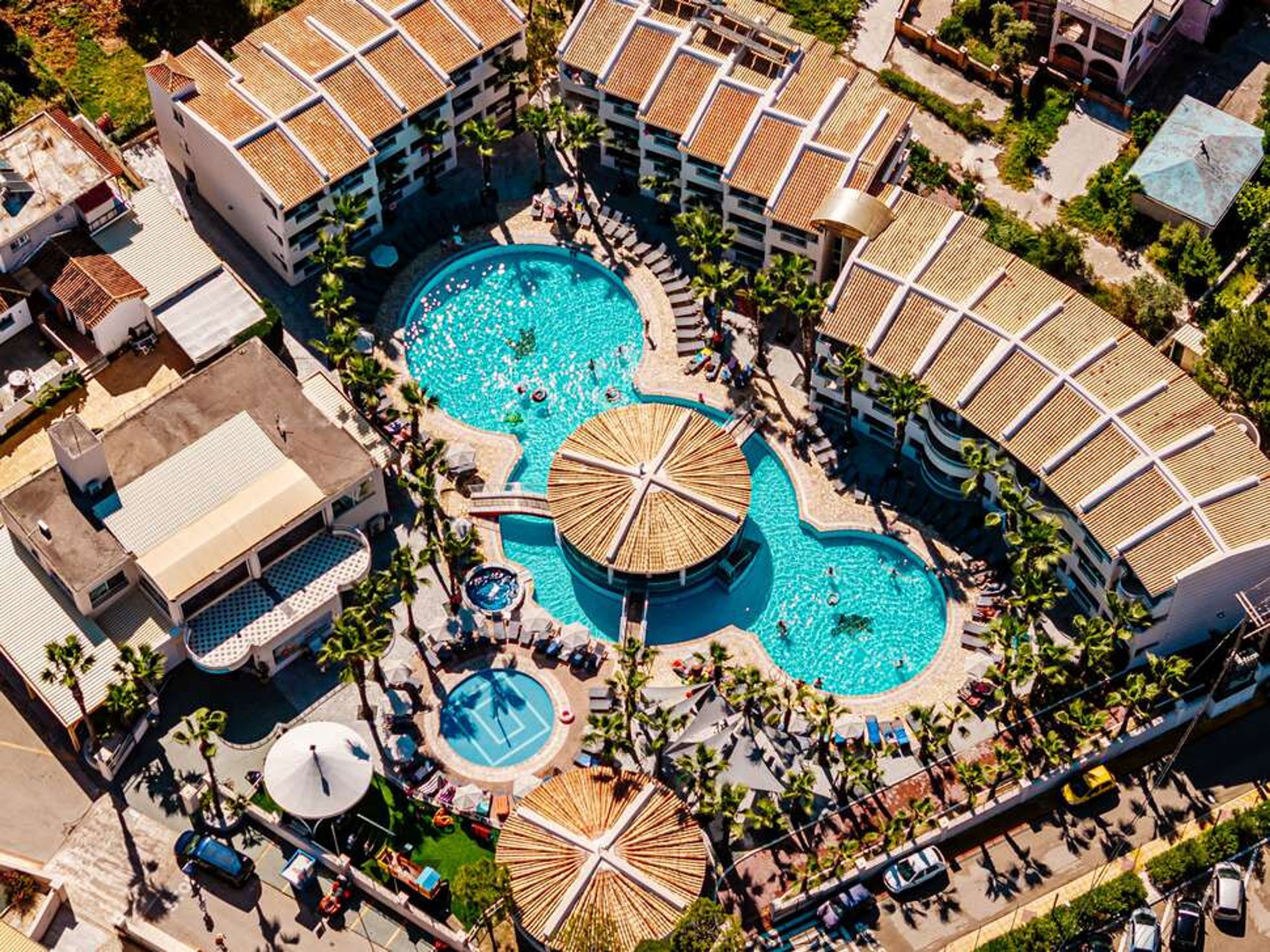 Caretta Beach Resort & WaterPark