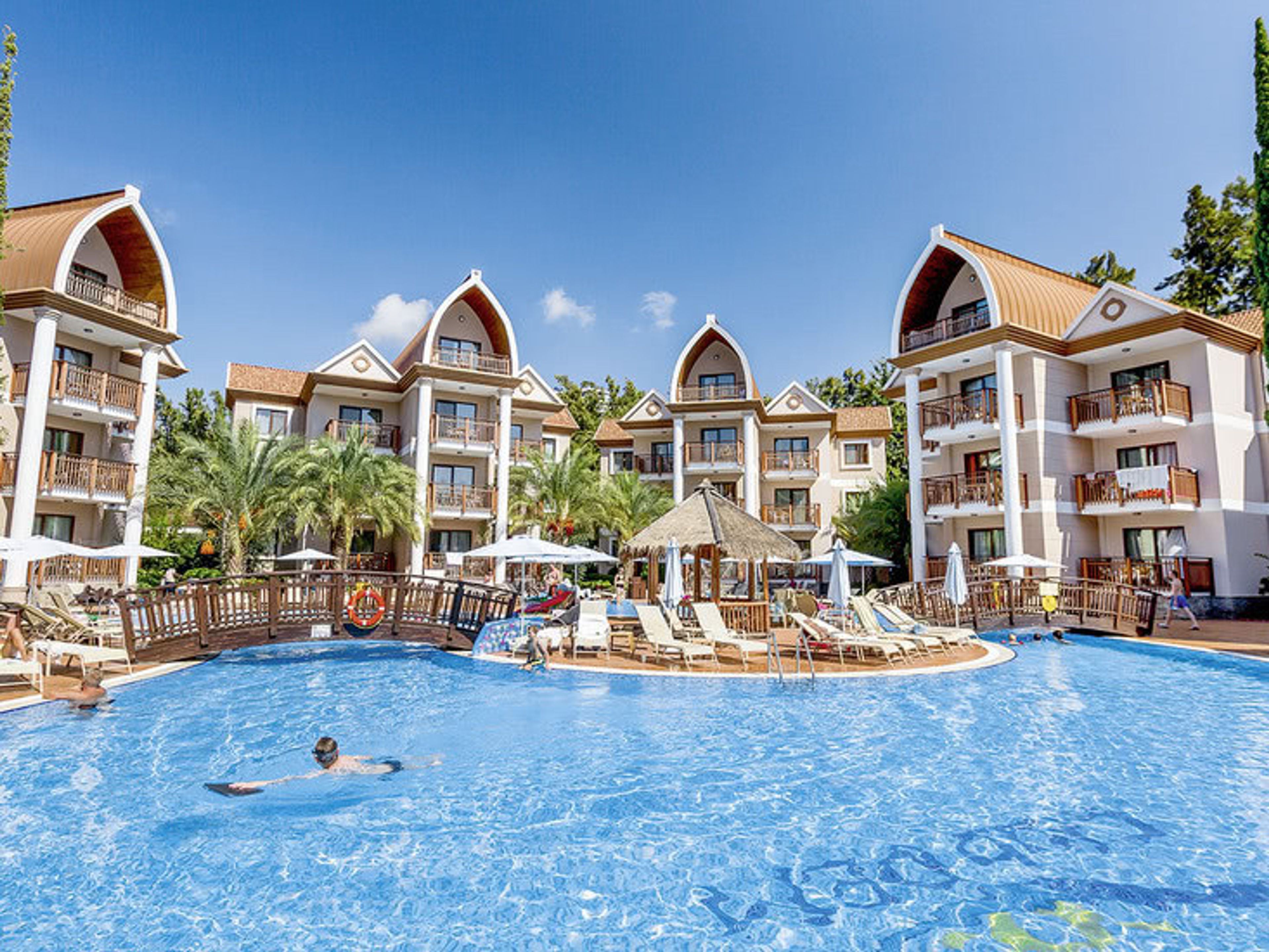 Club Dem Resort