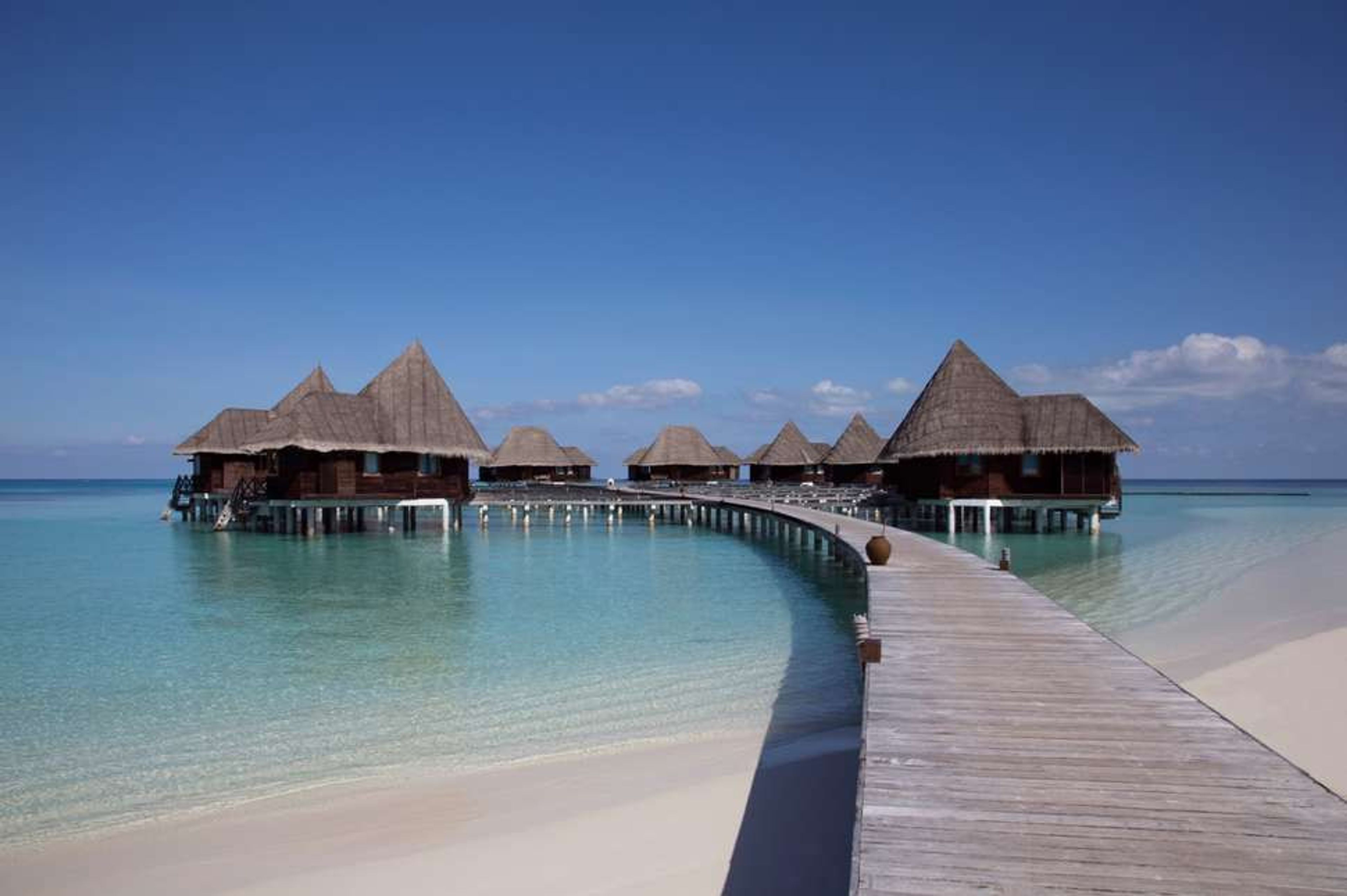 Coco Palm Dhuni Kolhu Resort & Spa