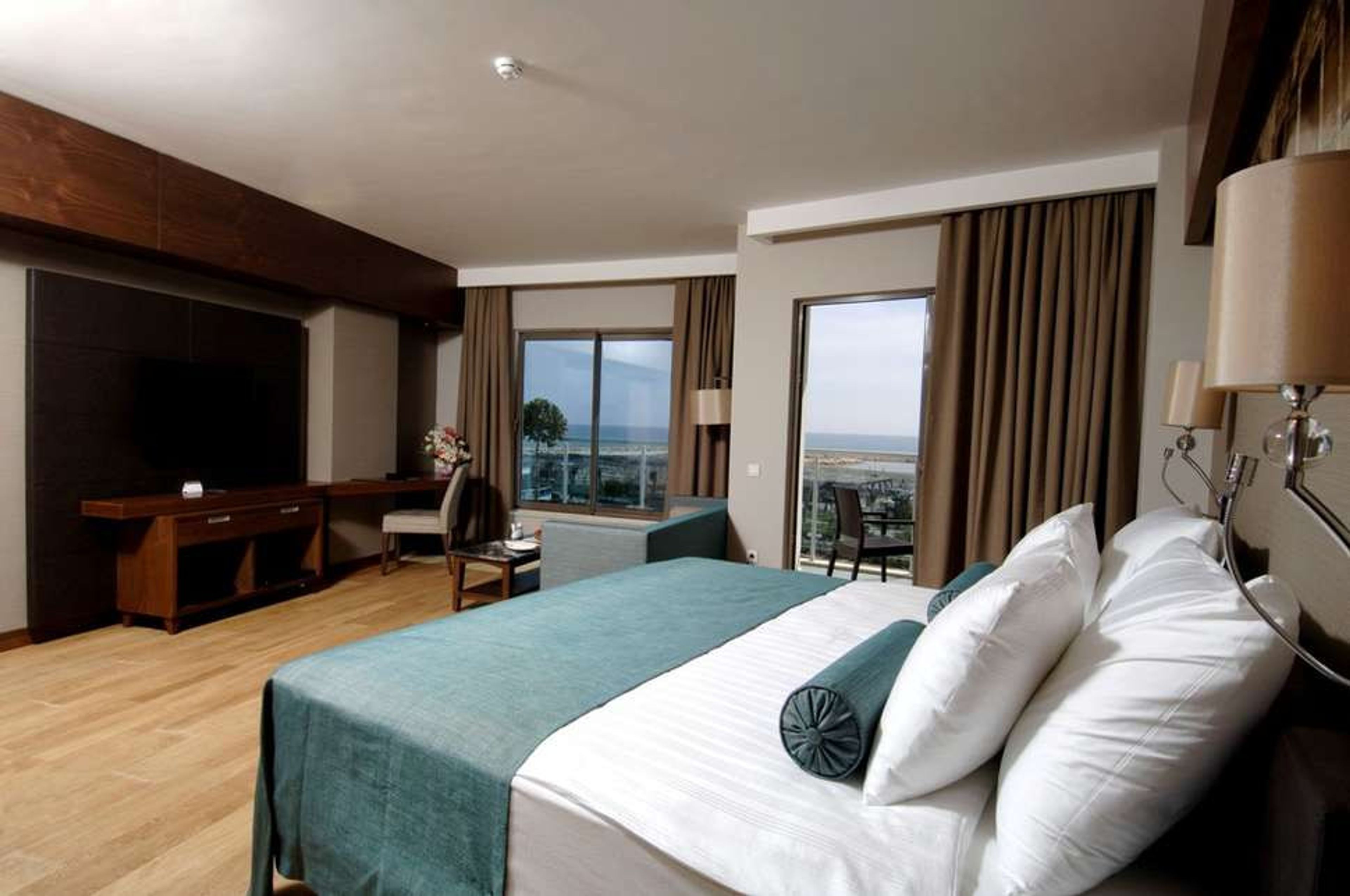 Commodore Elite Suites & Spa foto 4