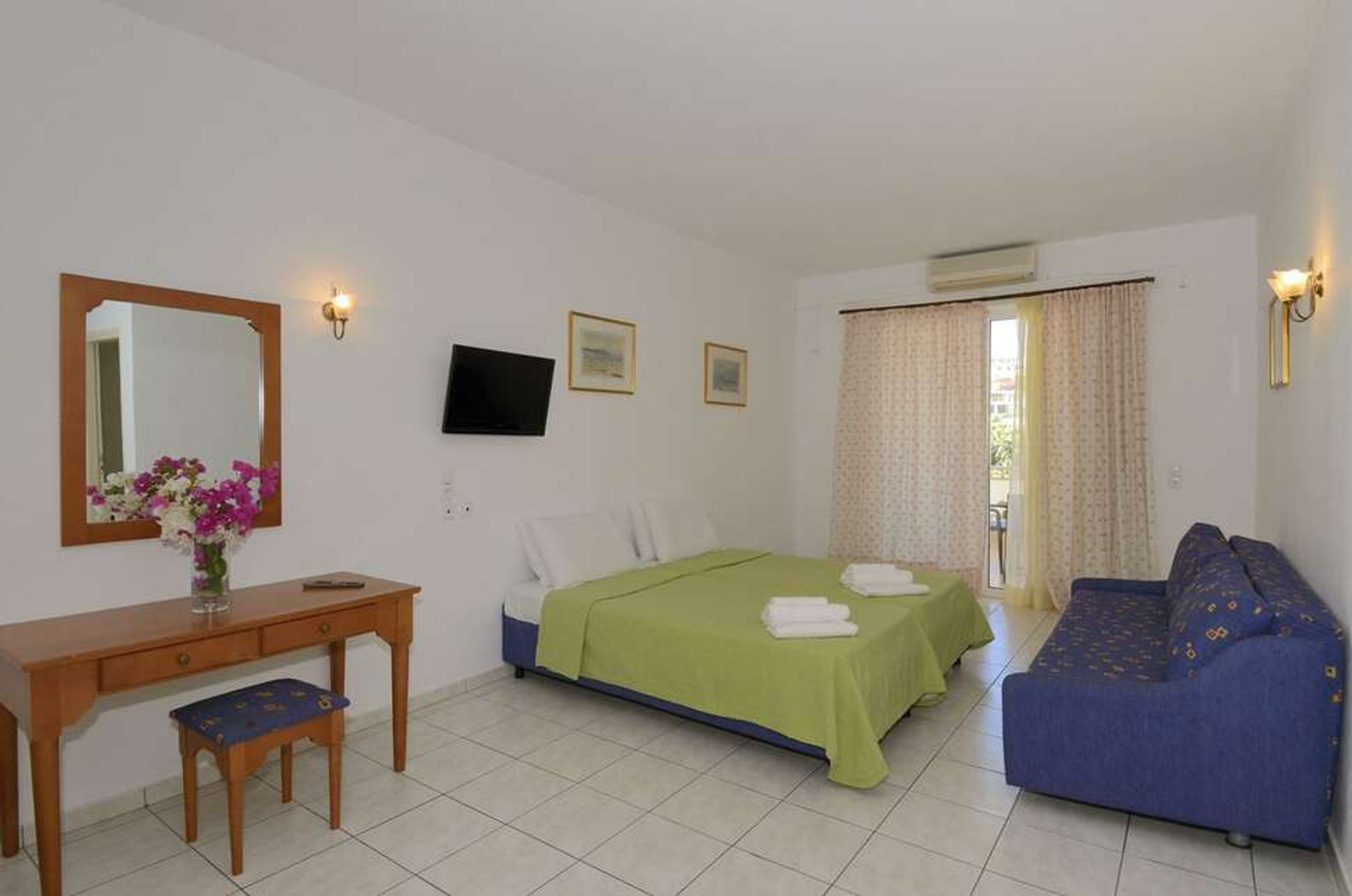 Costas & Chrysoula foto 2