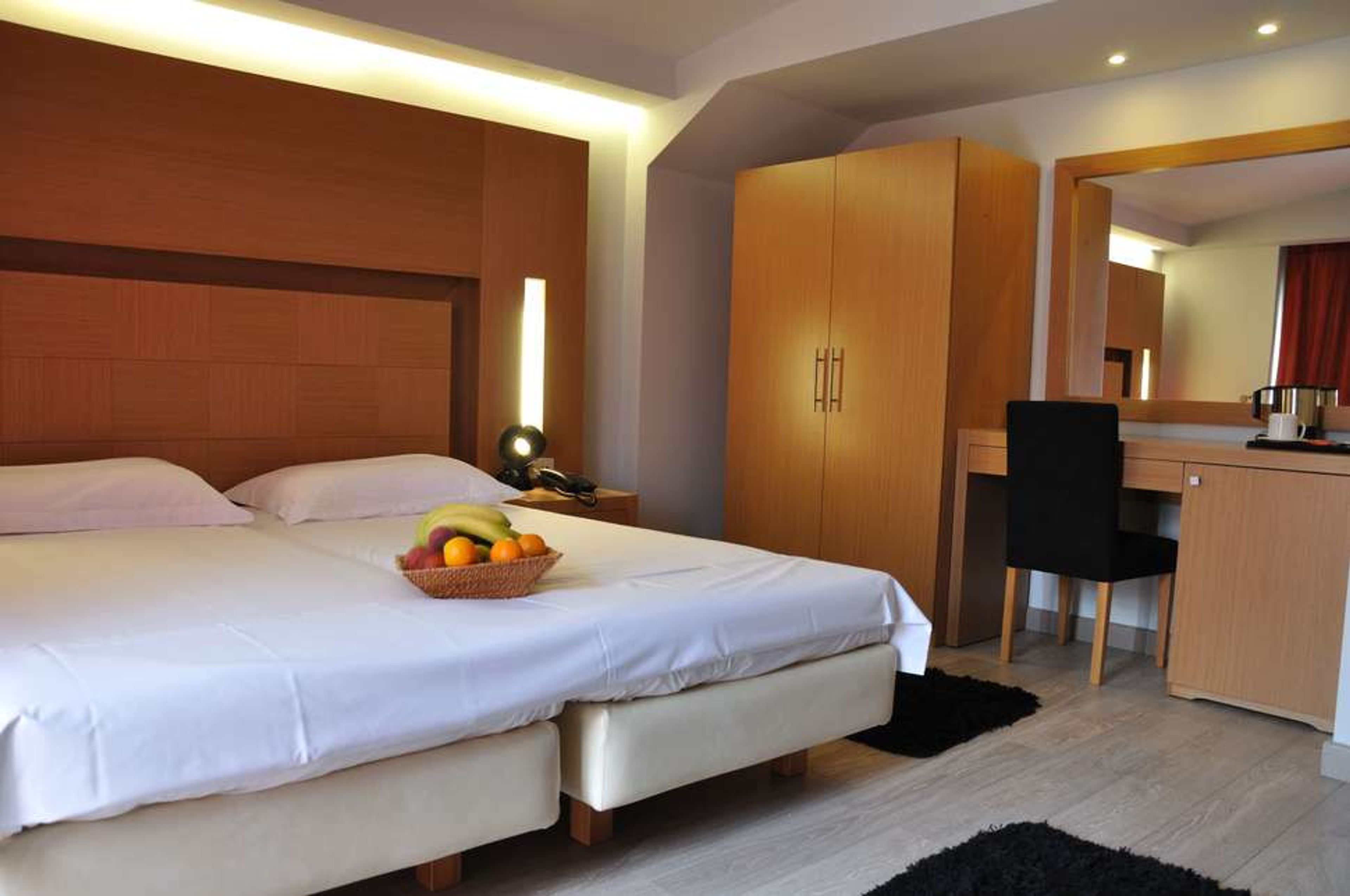 Corfu Mare Boutique foto 2