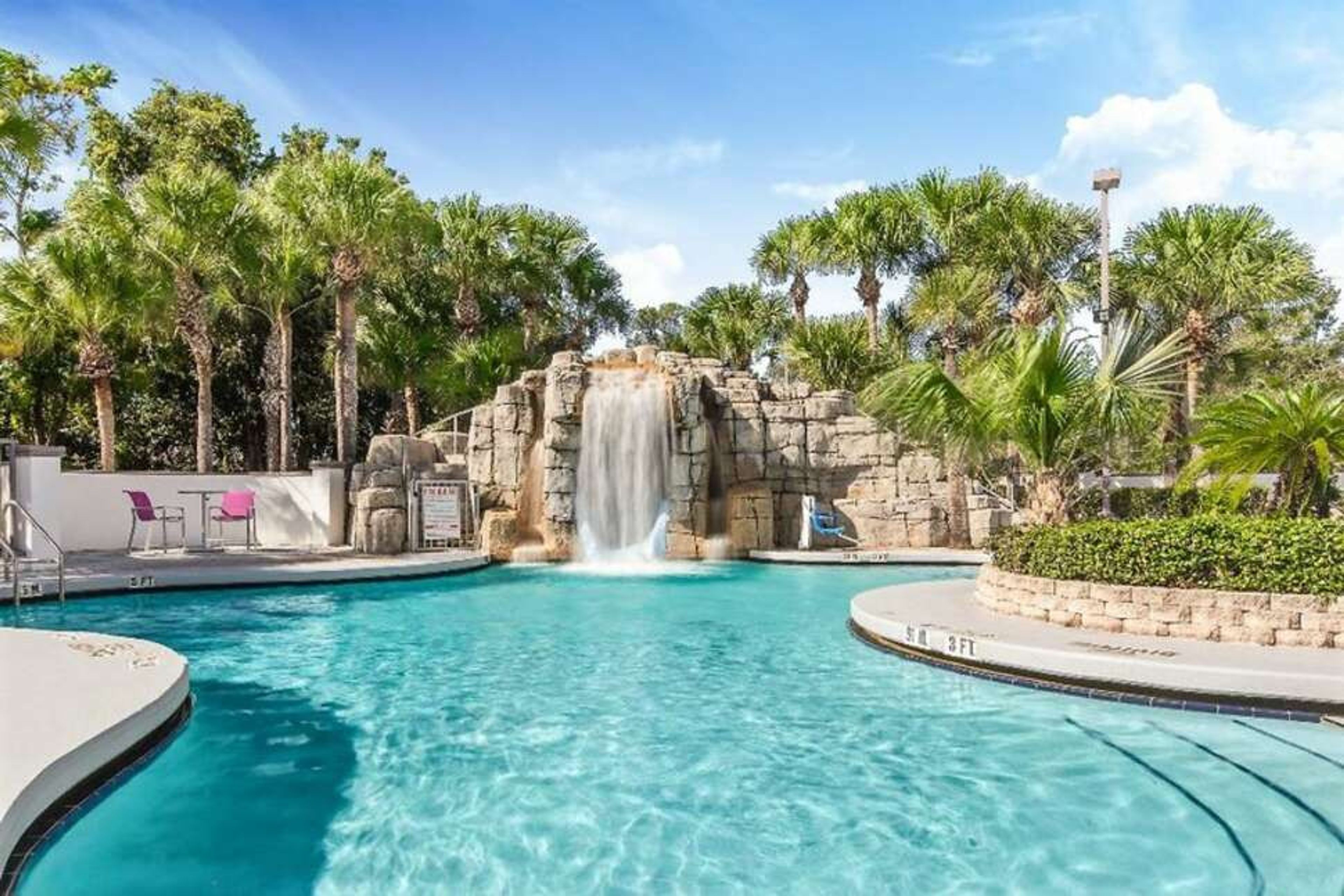 Crowne Plaza Orlando Lake Buena Vista