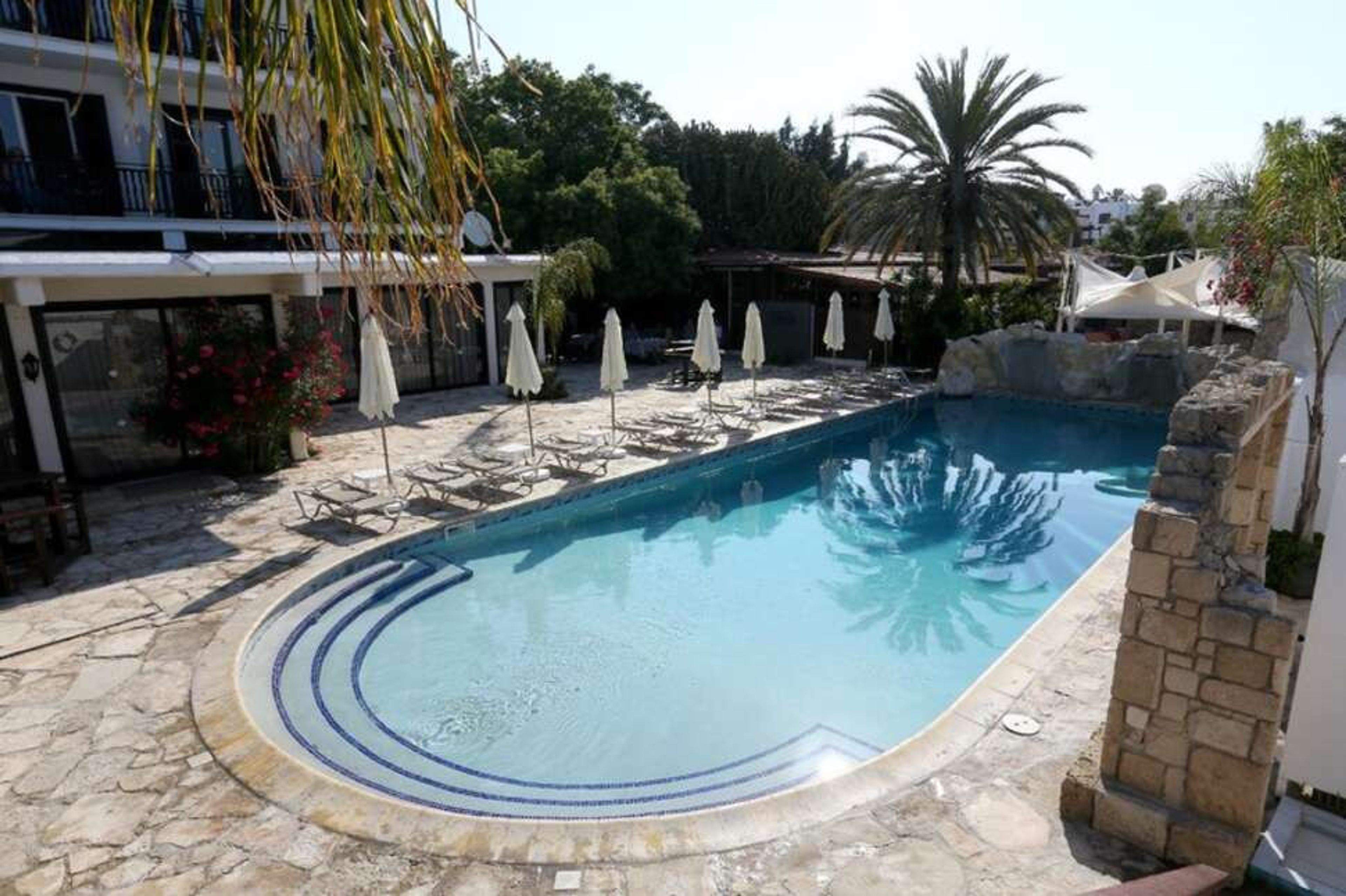 Dionysos Central foto 2