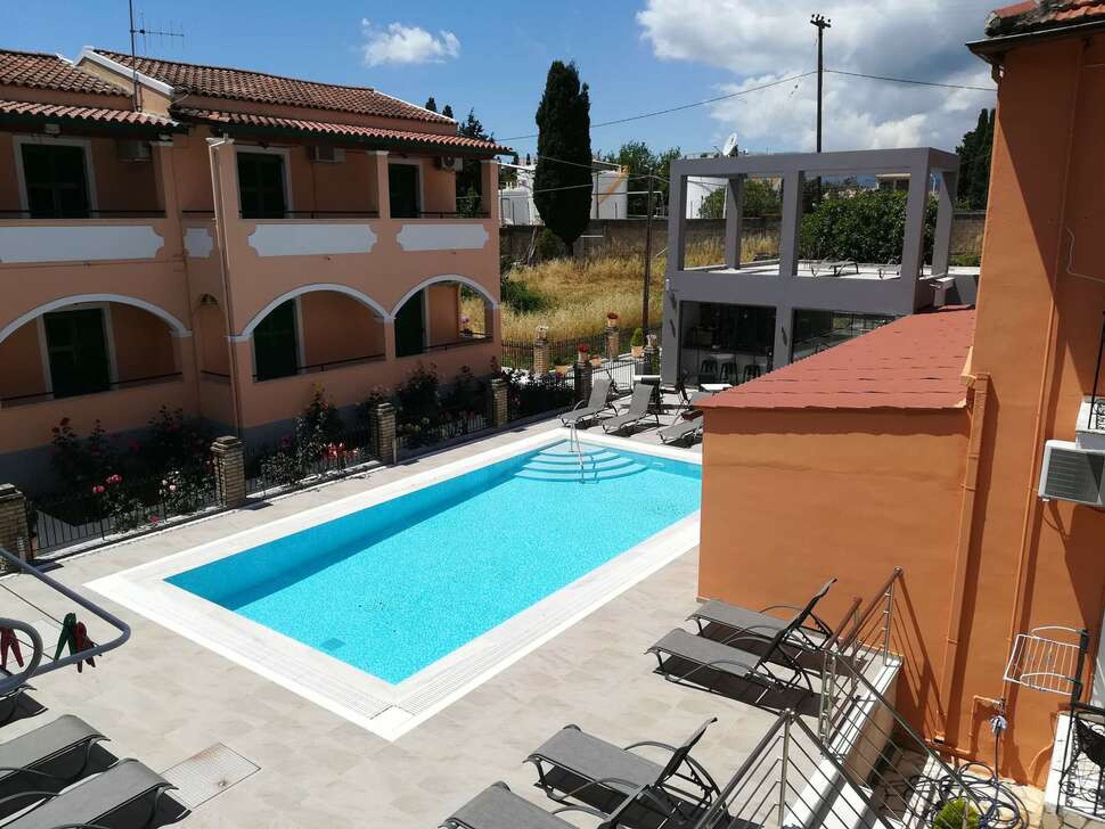 Dionisos Apartments foto 1