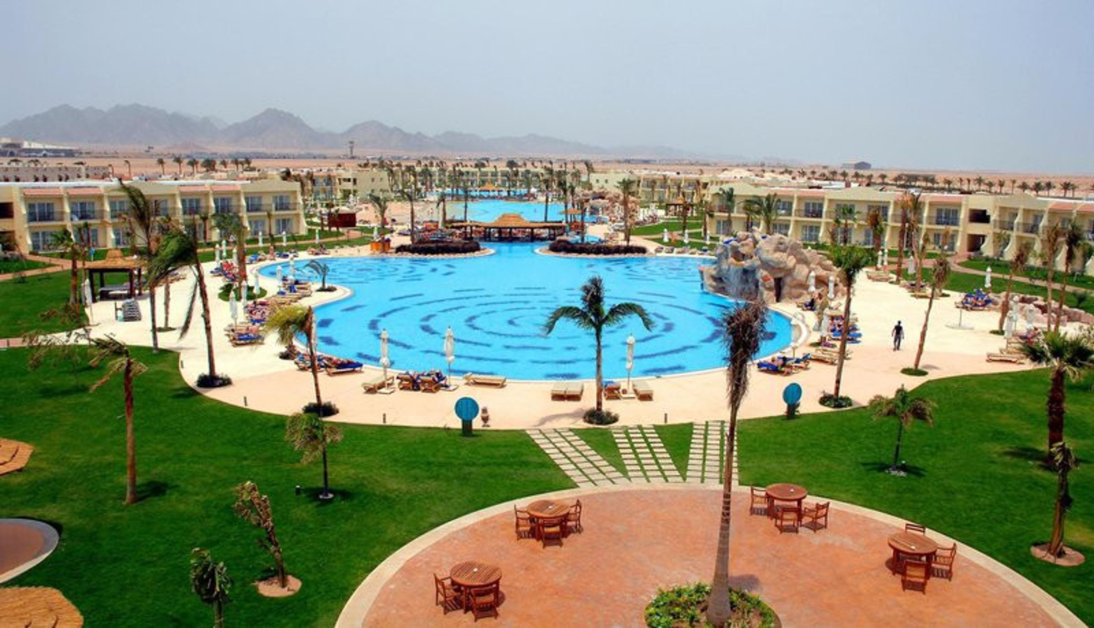 Doubletree by Hilton Sharm El Sheikh - Sharks Bay Resort