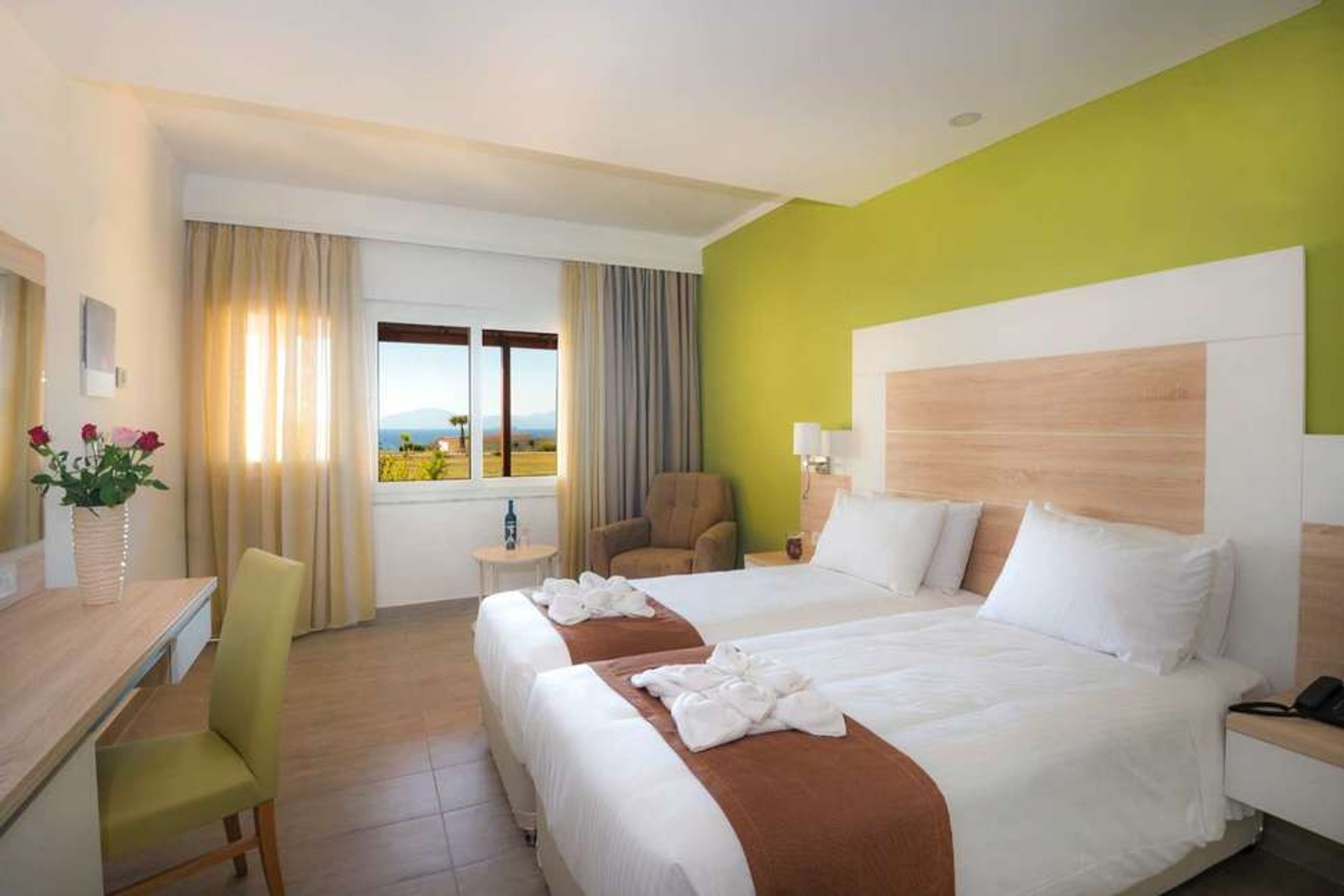 Euro Village Achilleas foto 2