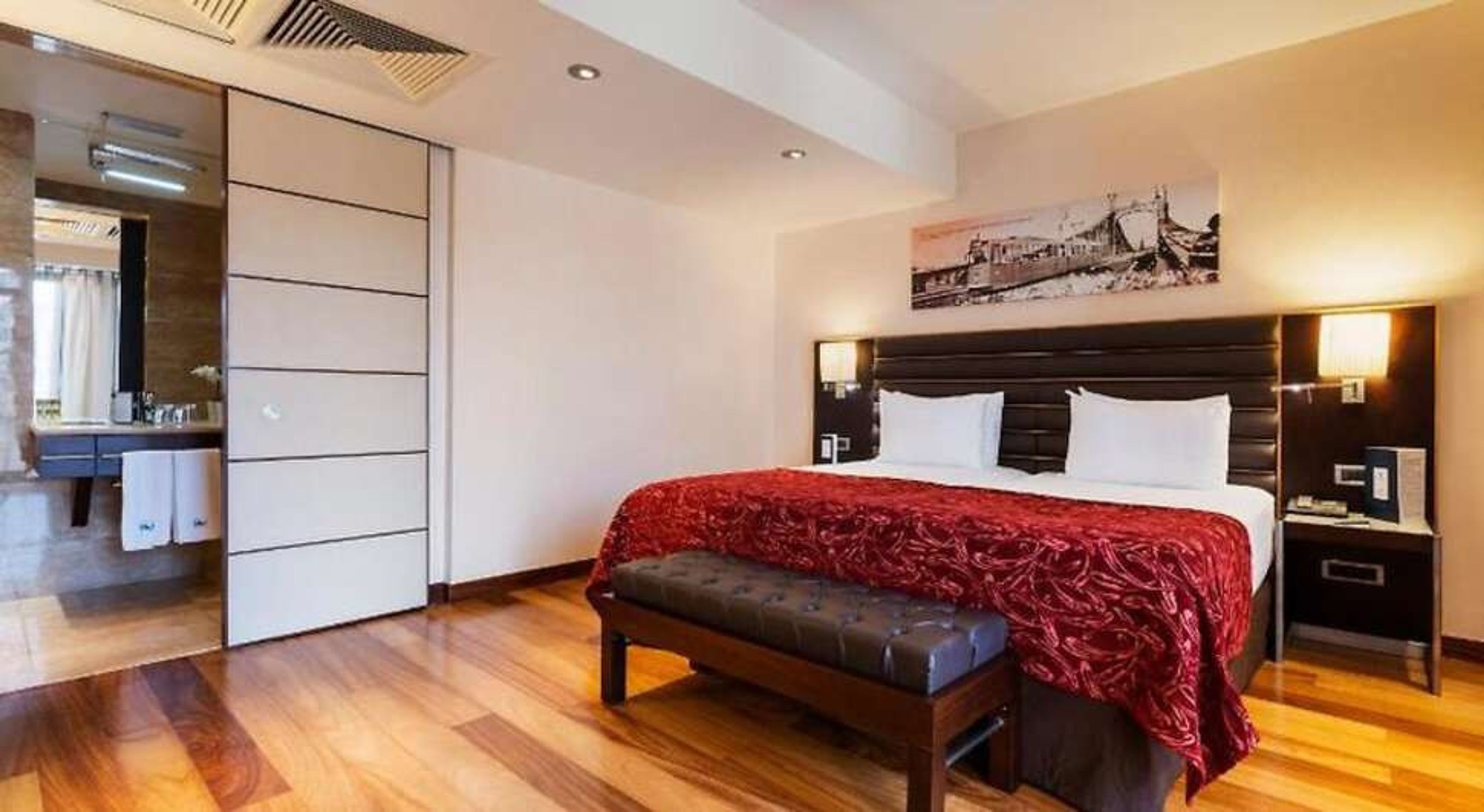 Exe Budapest Center foto 2