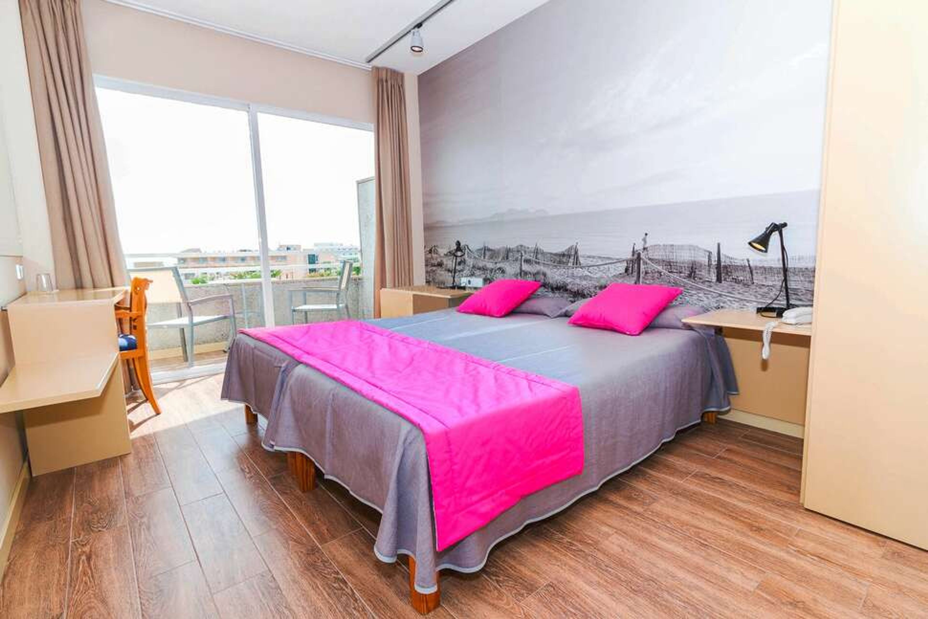 Eix Platja Daurada foto 1