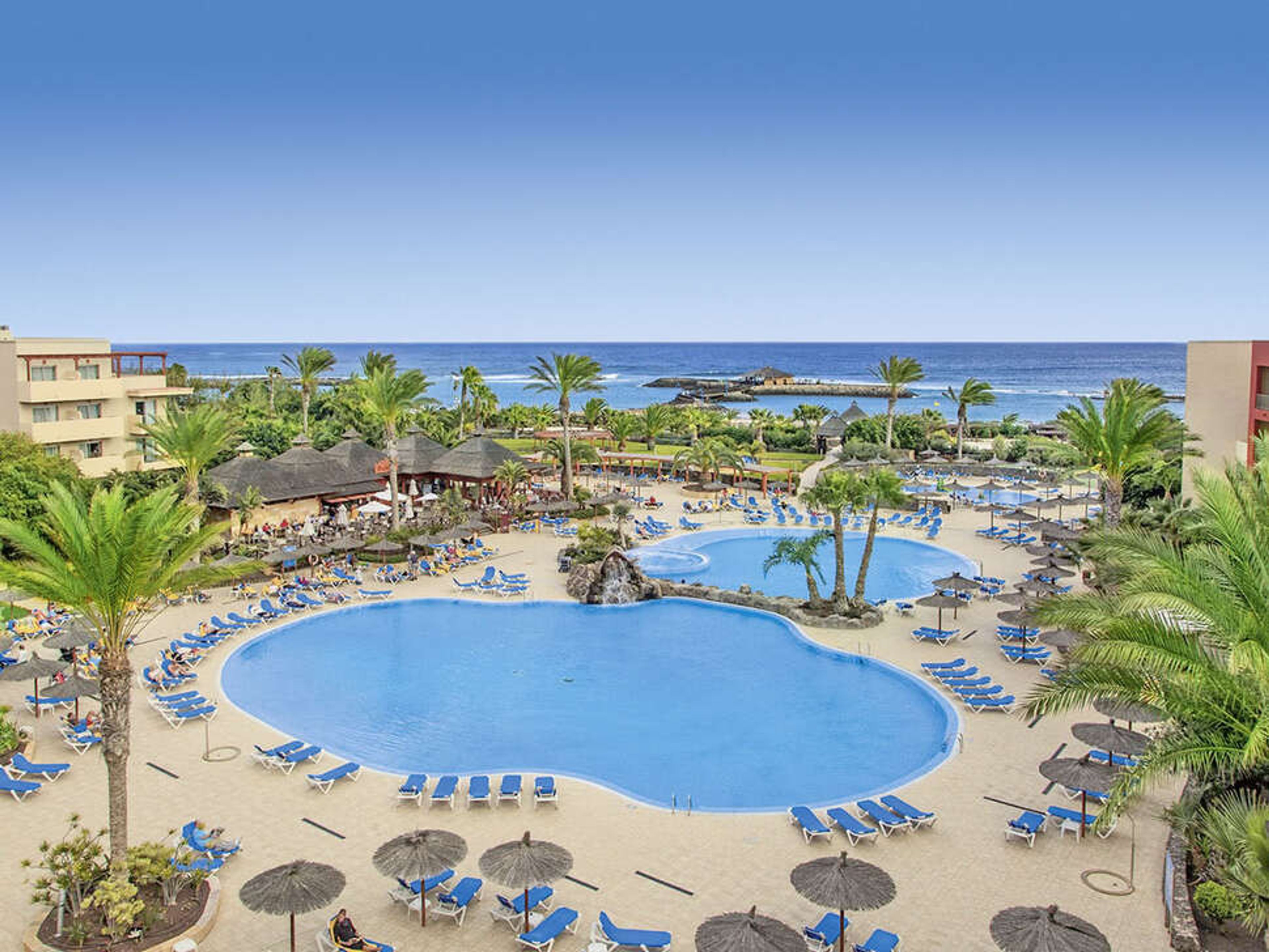 Elba Carlota Beach & Golf Resort