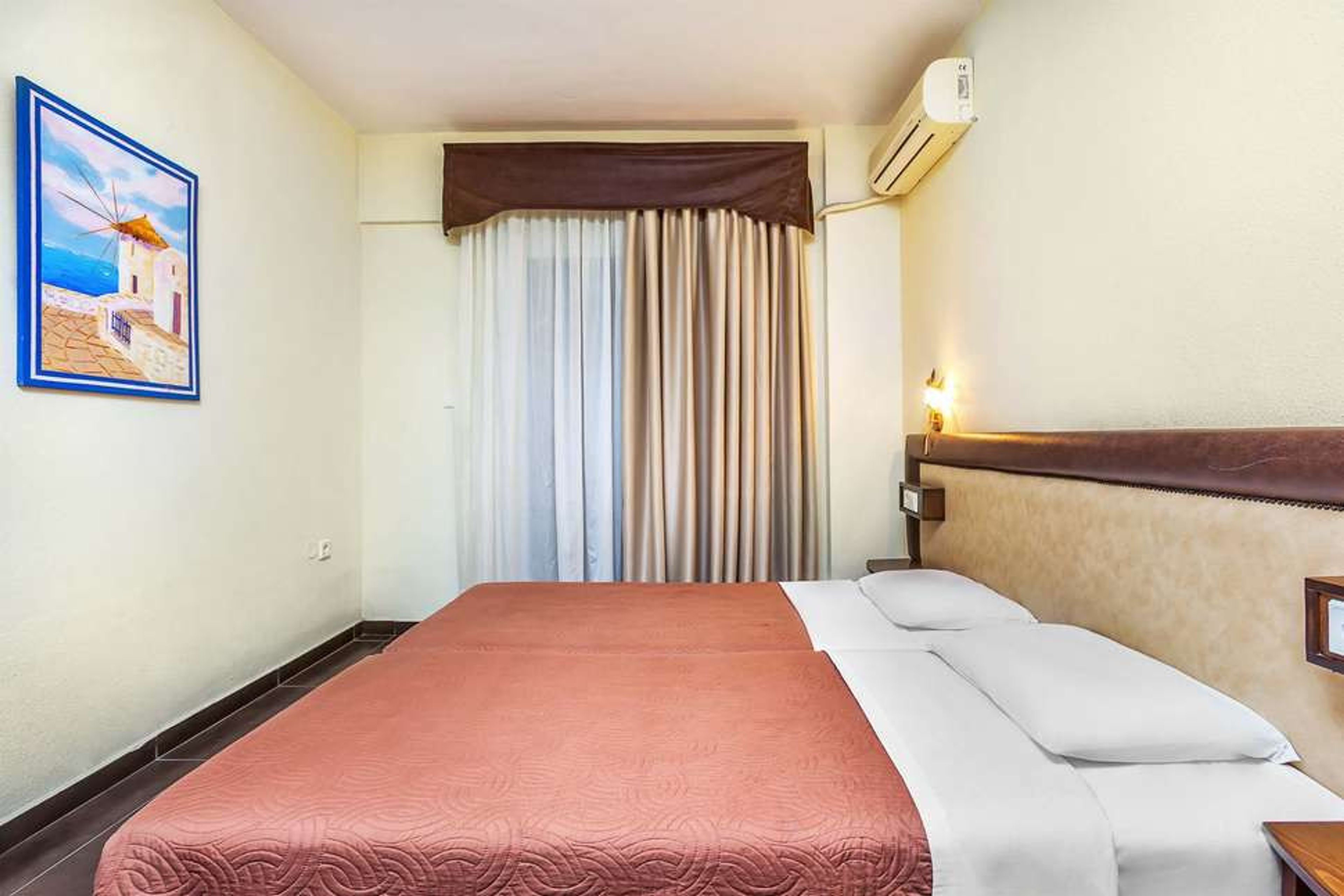 Elinotel Polis foto 1