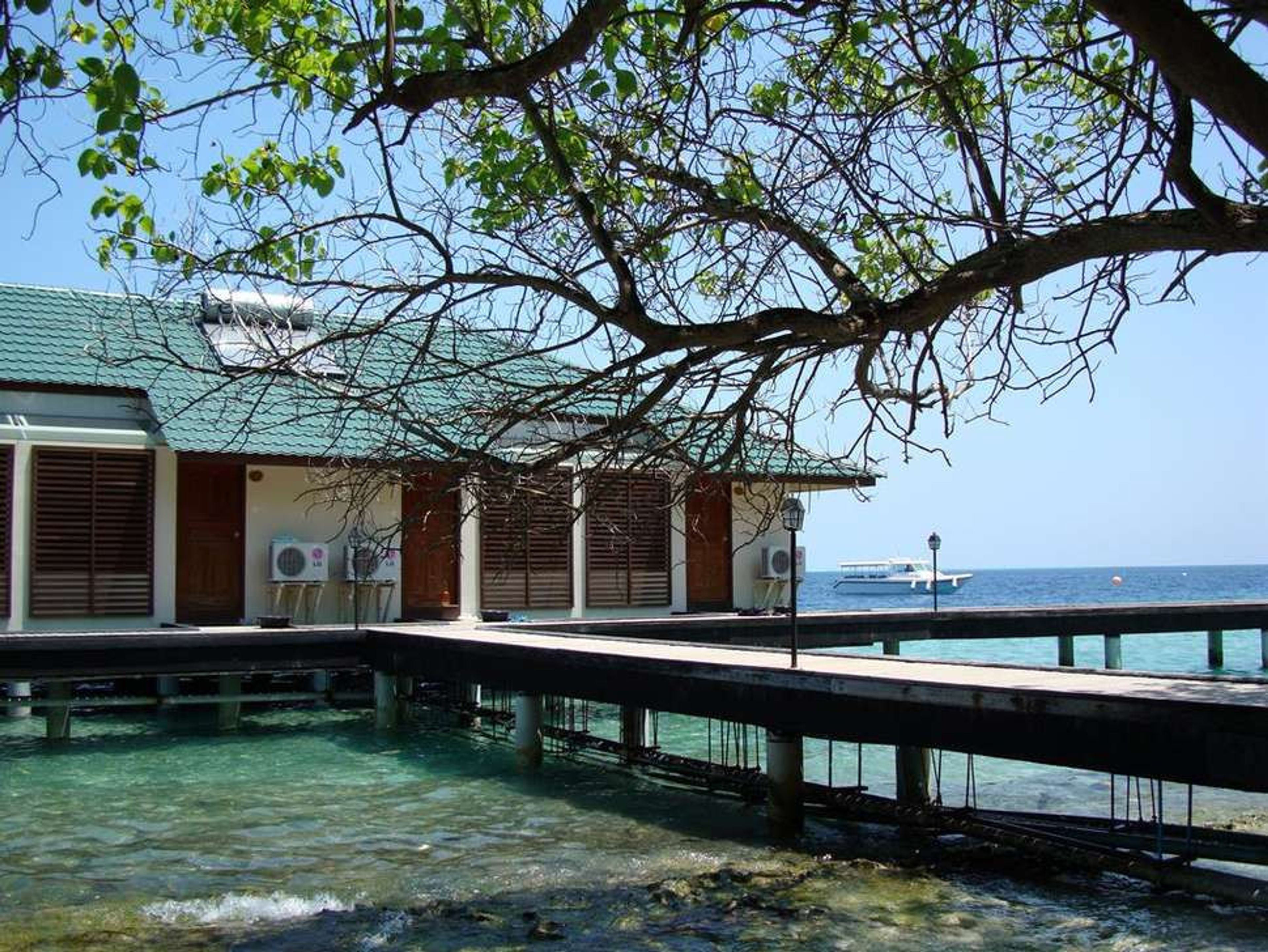 Embudu Village foto 1