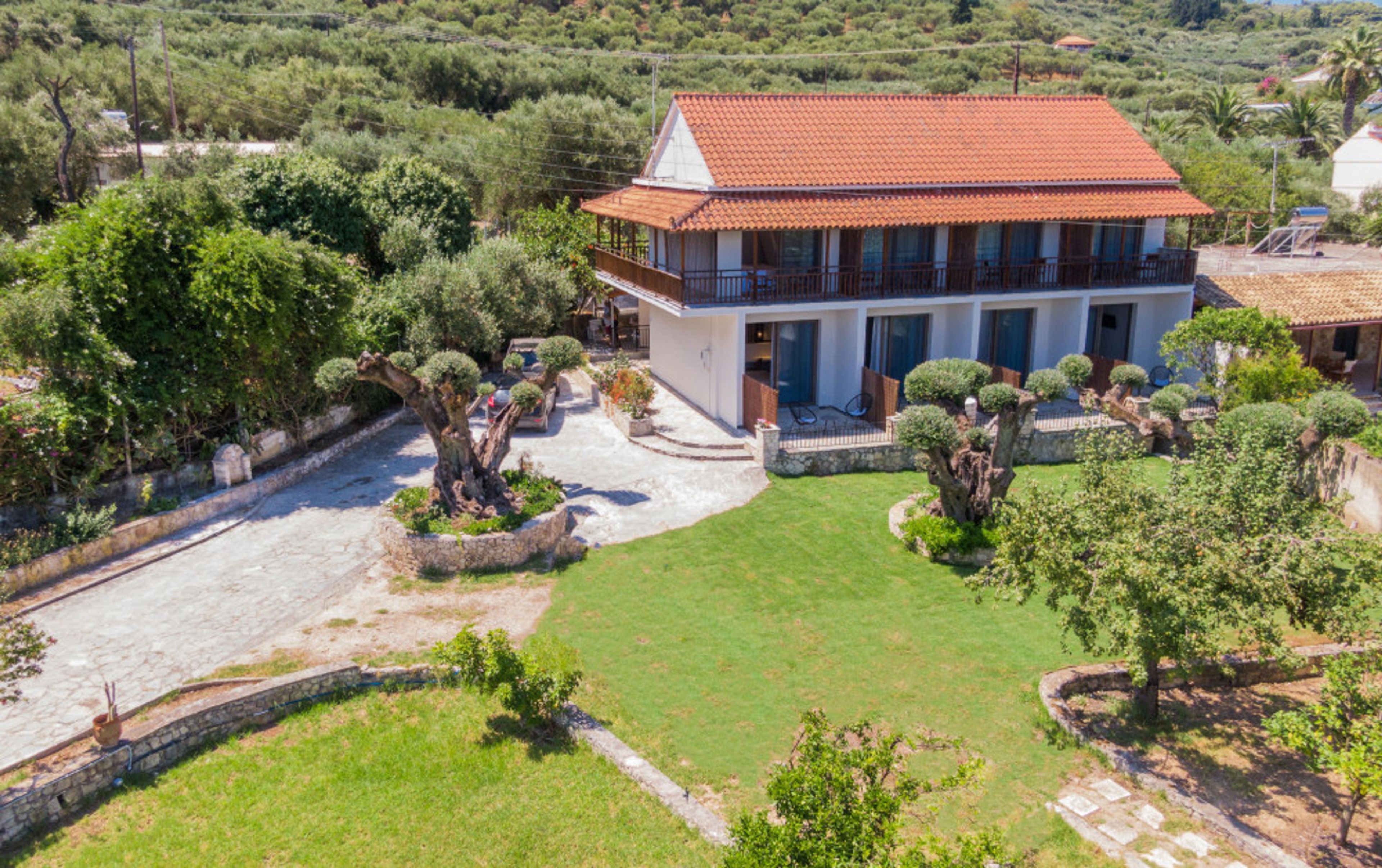 Eptanisos Beachfront Suites foto 1