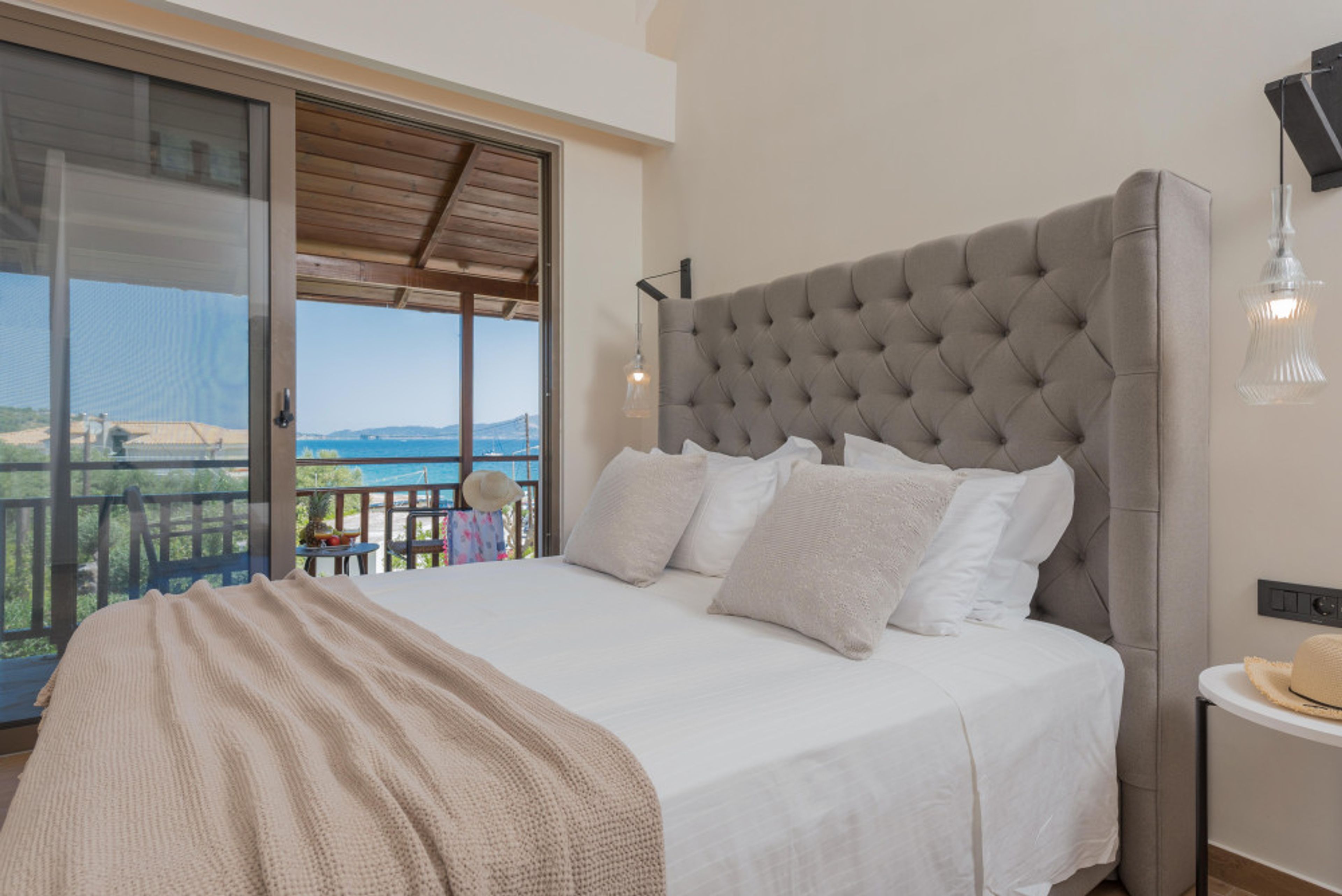 Eptanisos Beachfront Suites foto 3