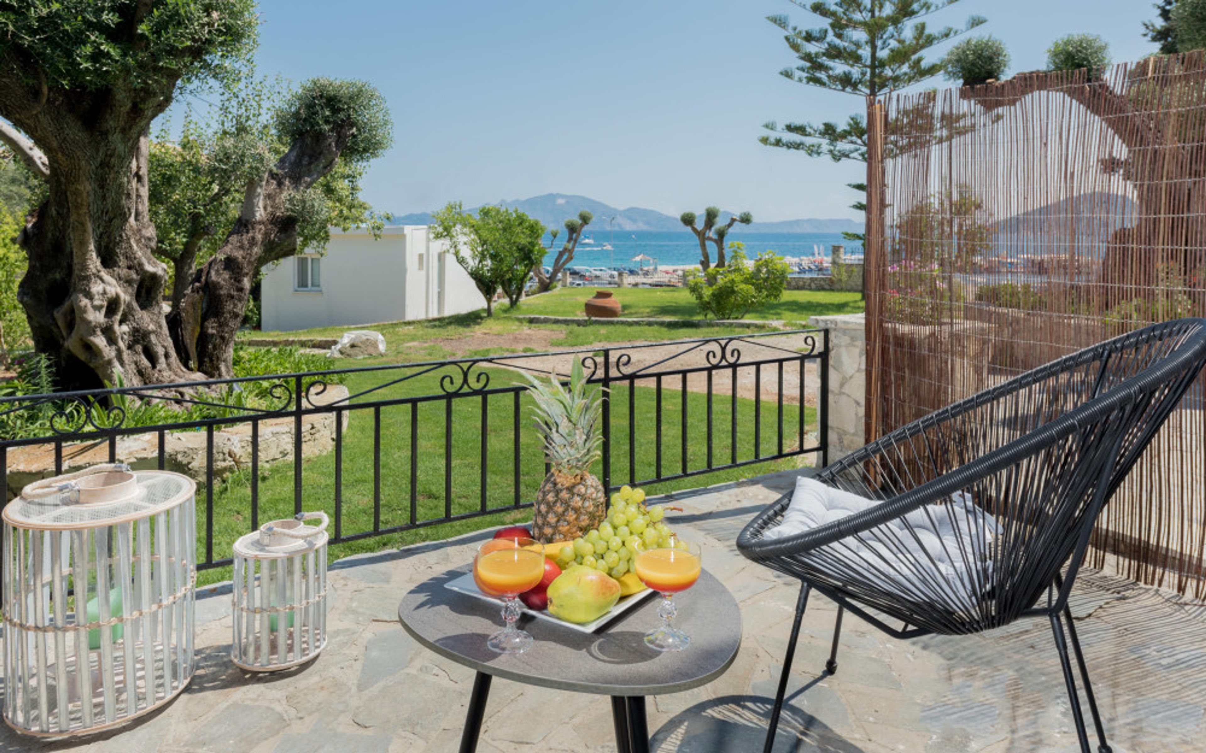Eptanisos Beachfront Suites foto 4