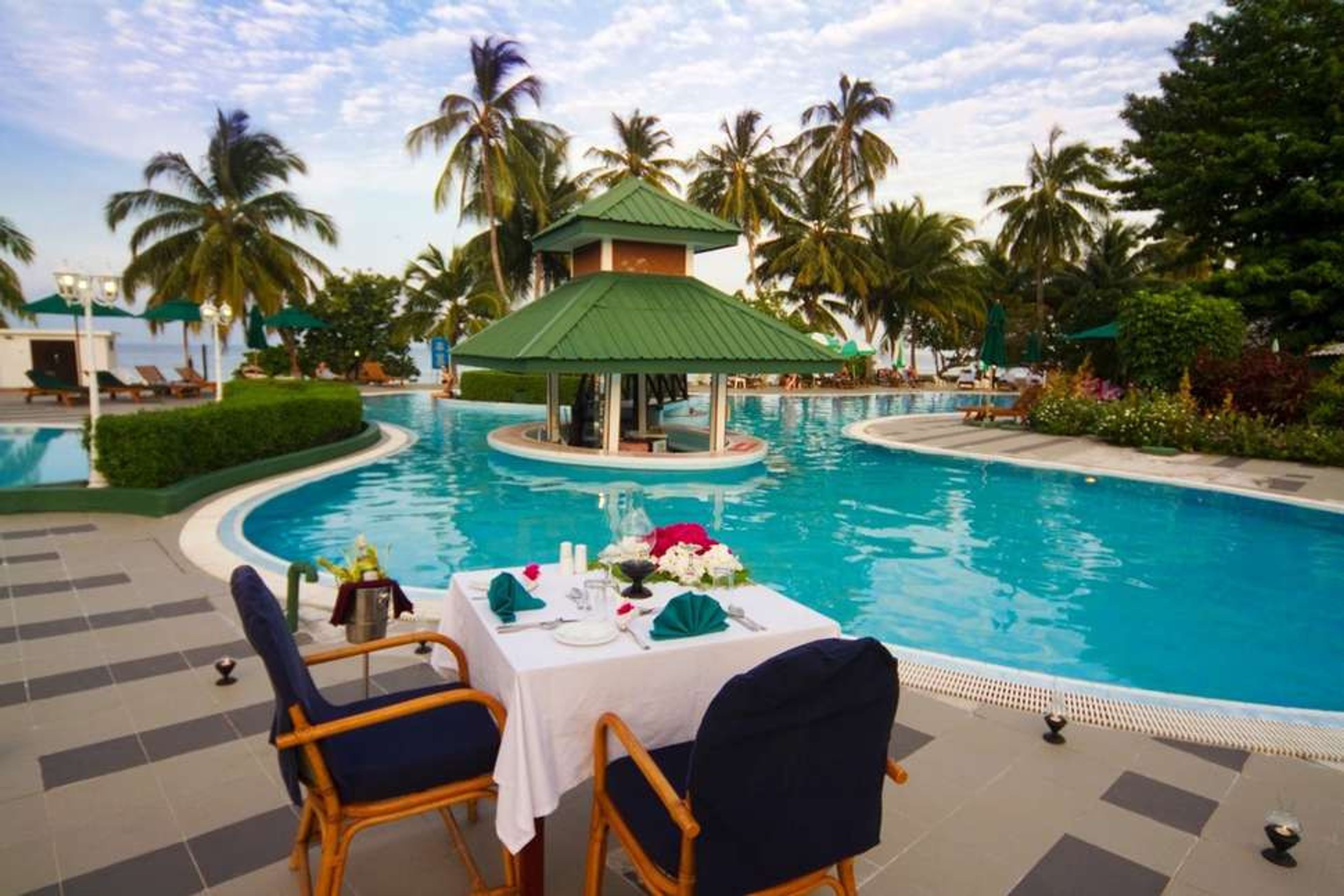 Equator Village foto 1